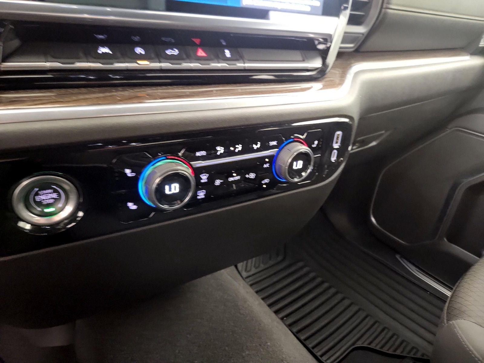 2022 Chevrolet Silverado 1500 LT - Photo 15