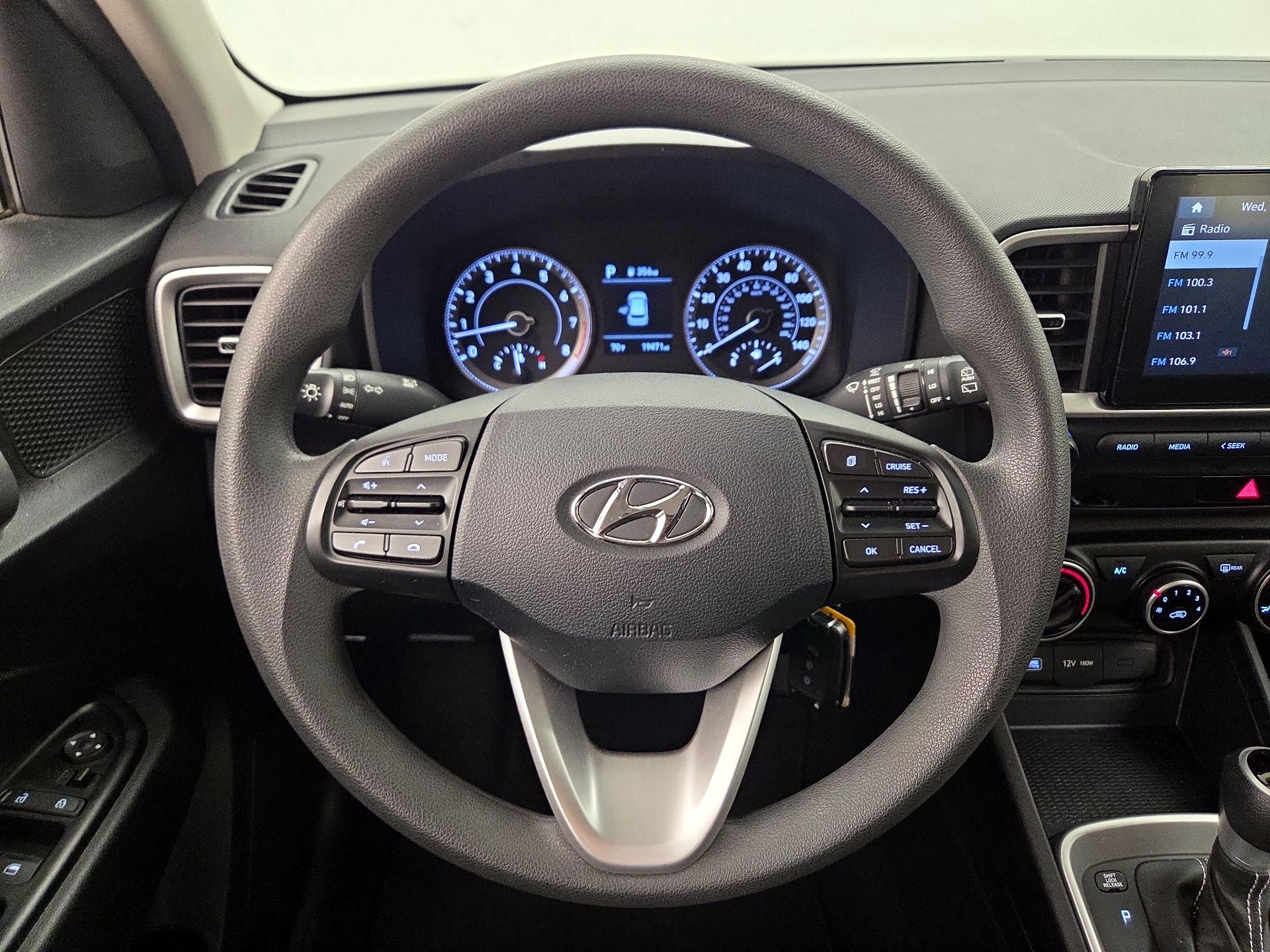 Thumbnail: 2022 Hyundai Venue - 10