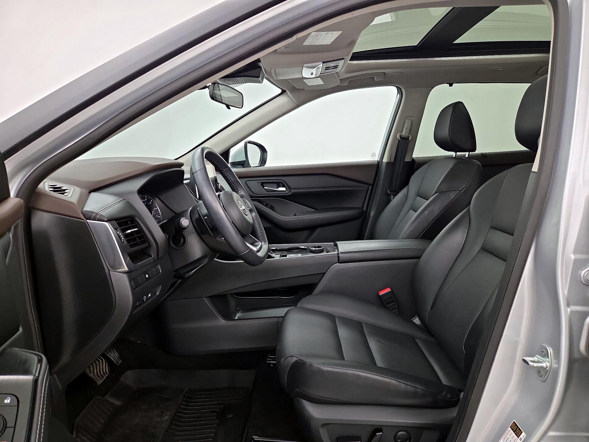 Thumbnail: 2023 Nissan Rogue - 11