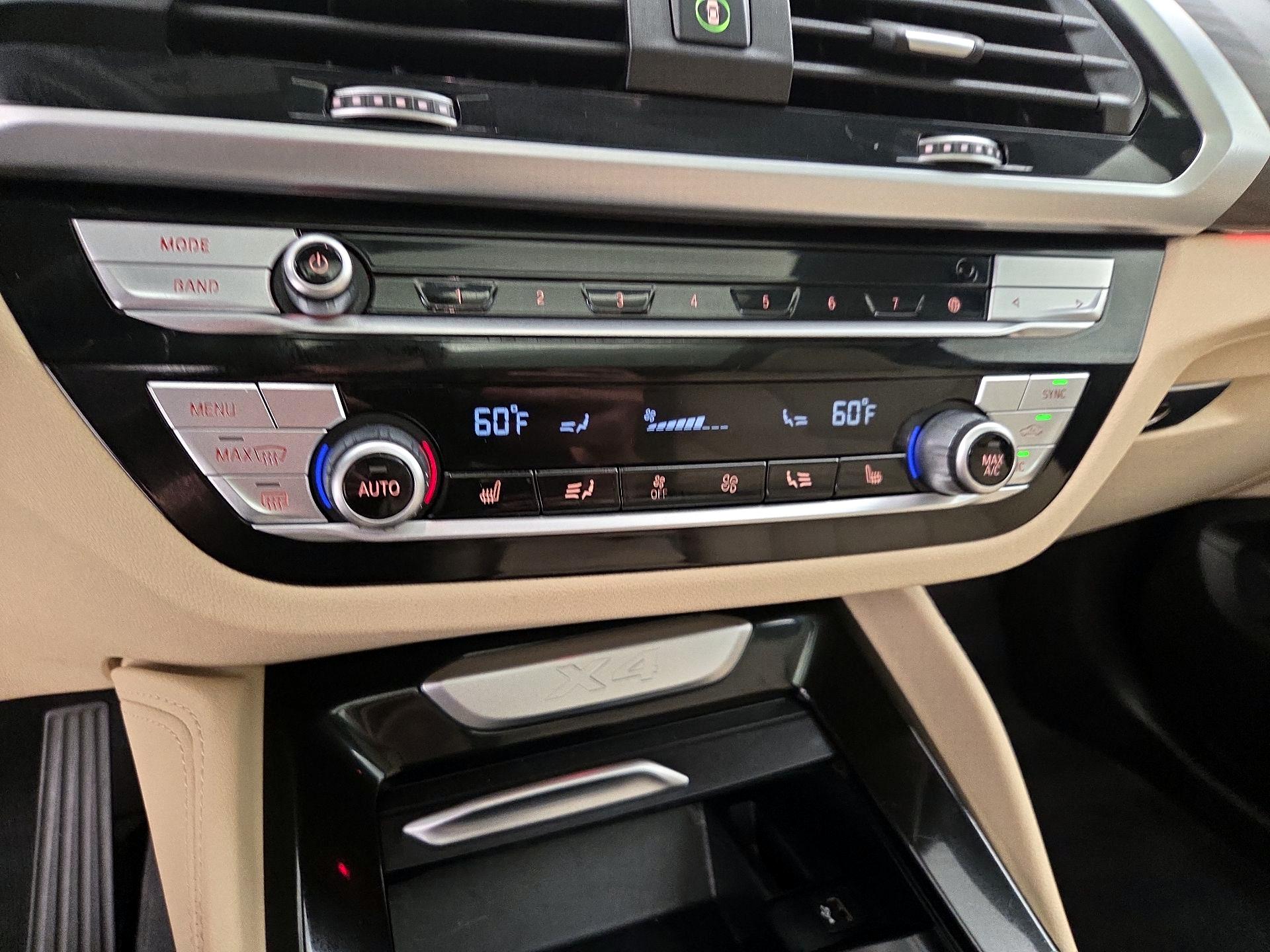 Thumbnail: 2020 BMW X4 - 16