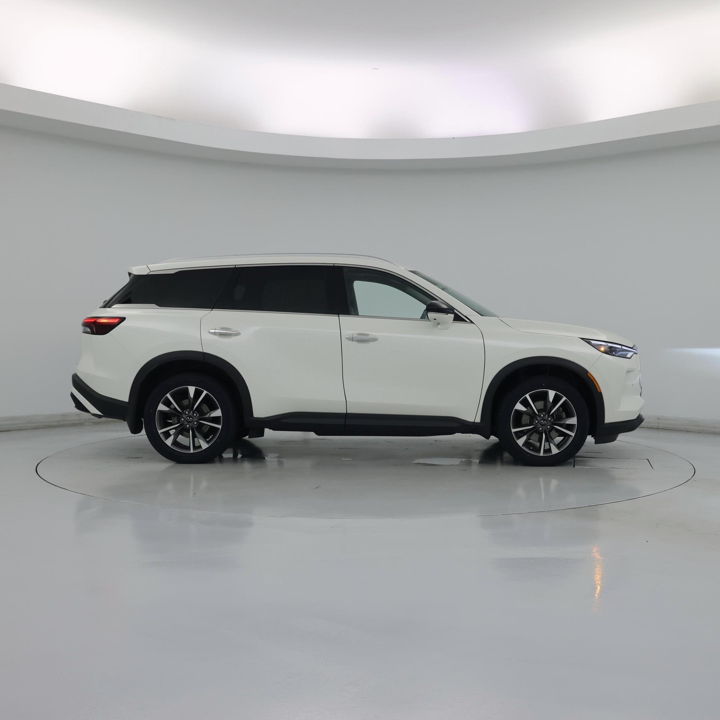 Thumbnail: 2023 INFINITI QX60 - 7