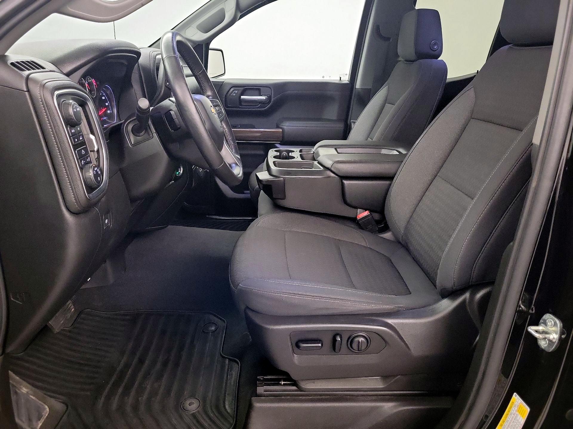 Thumbnail: 2020 Chevrolet Silverado 1500 - 11