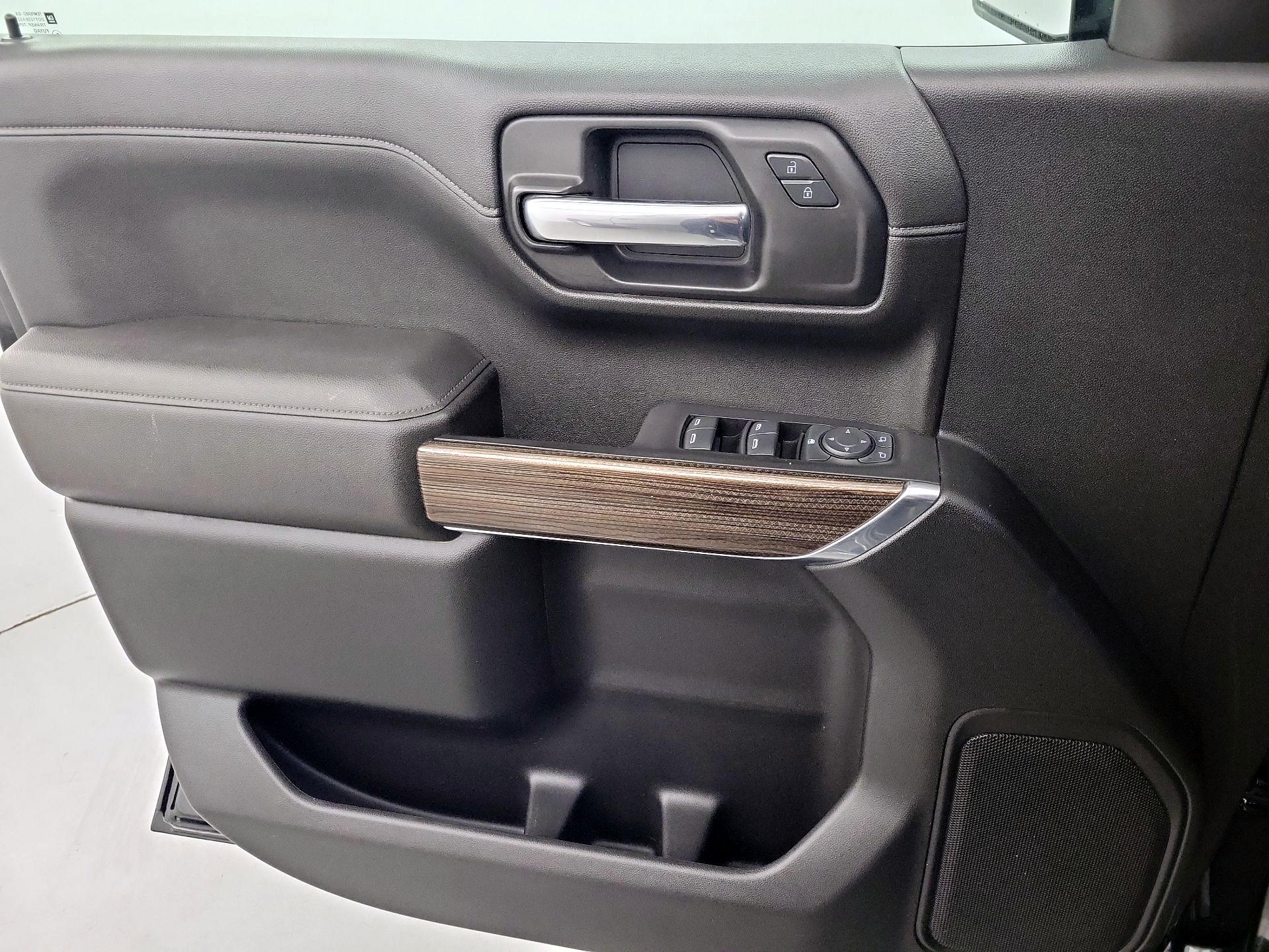 Thumbnail: 2020 Chevrolet Silverado 1500 - 12