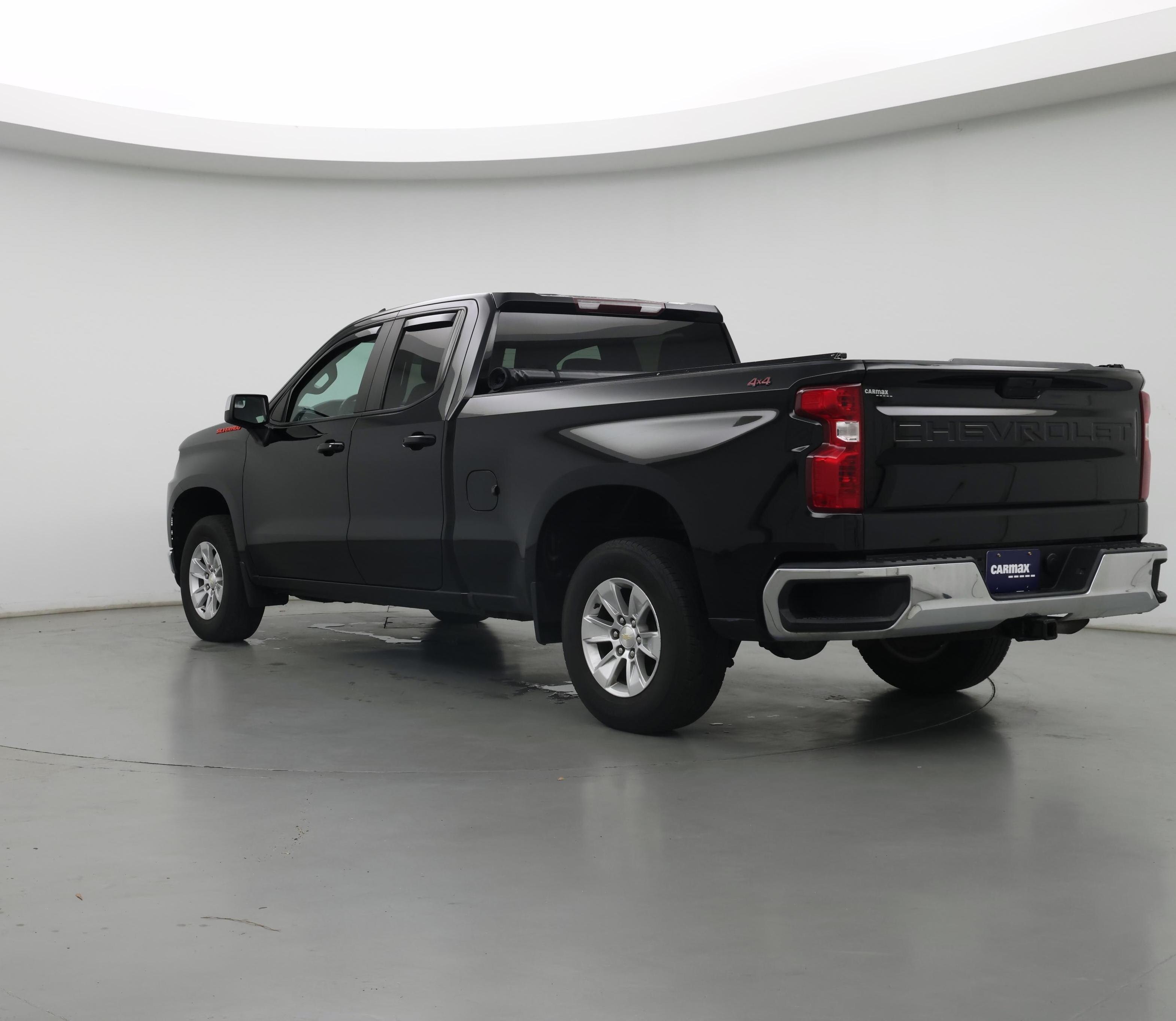 Thumbnail: 2020 Chevrolet Silverado 1500 - 2