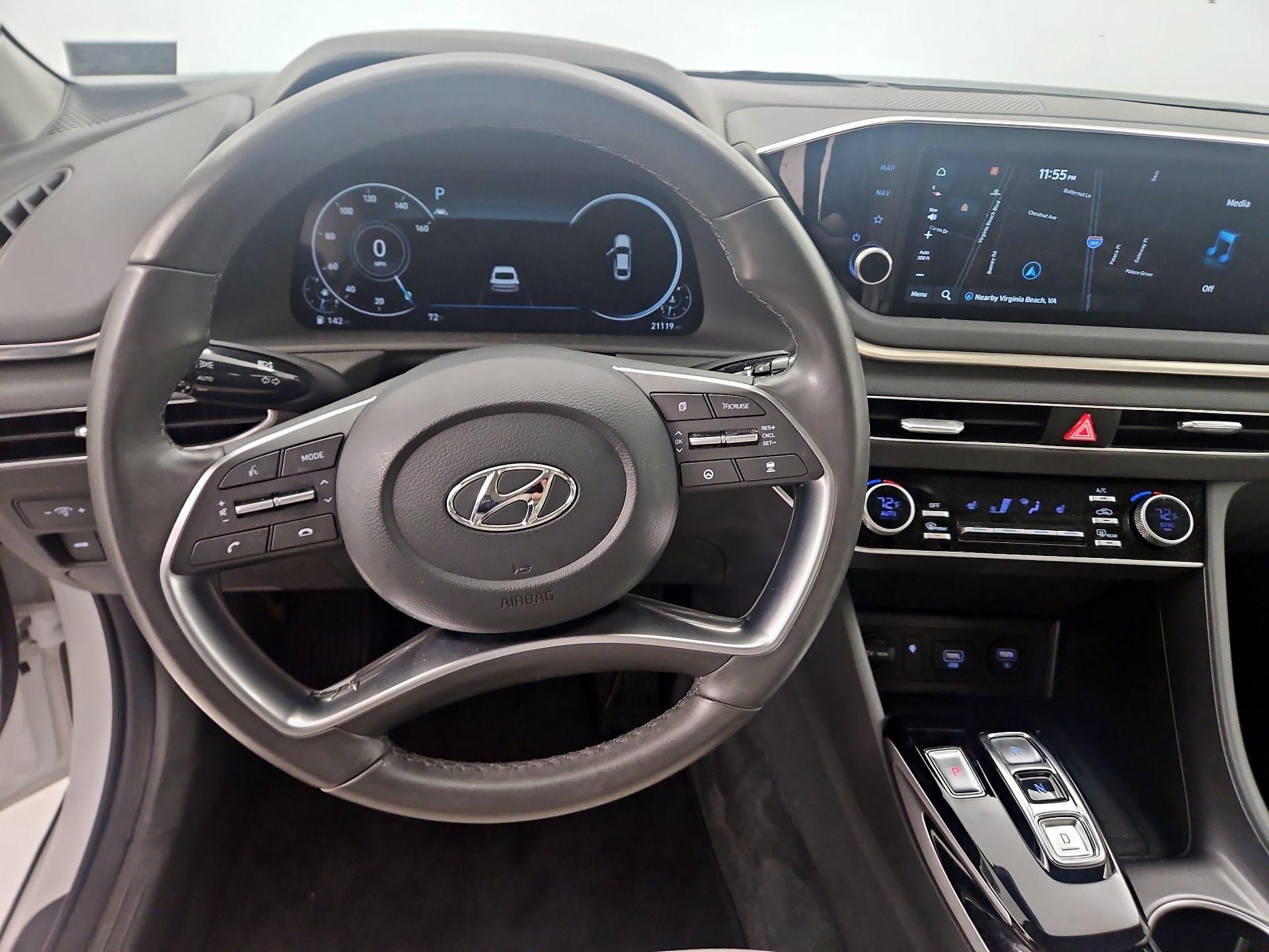 Thumbnail: 2023 Hyundai Sonata - 10