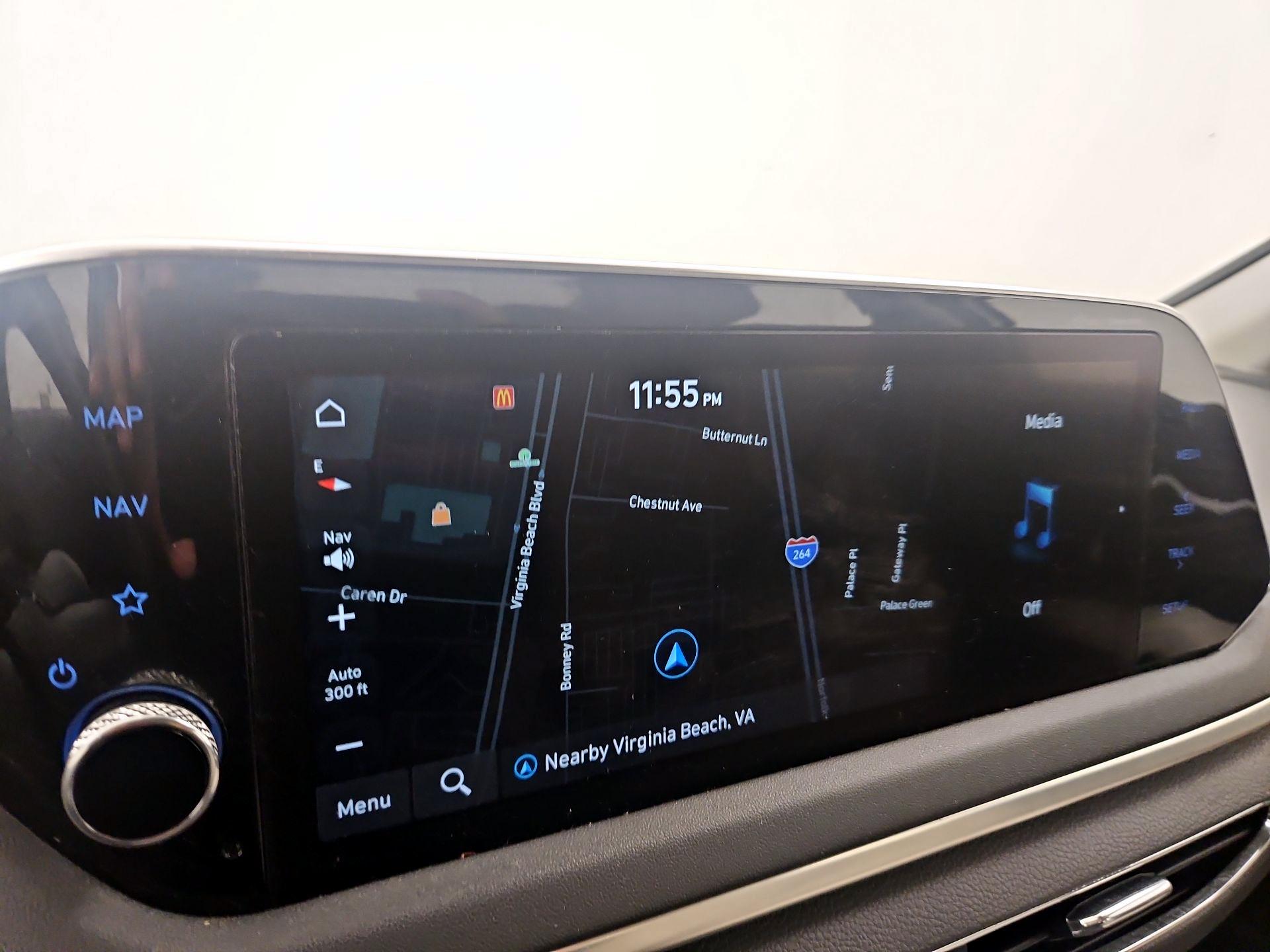 Thumbnail: 2023 Hyundai Sonata - 16