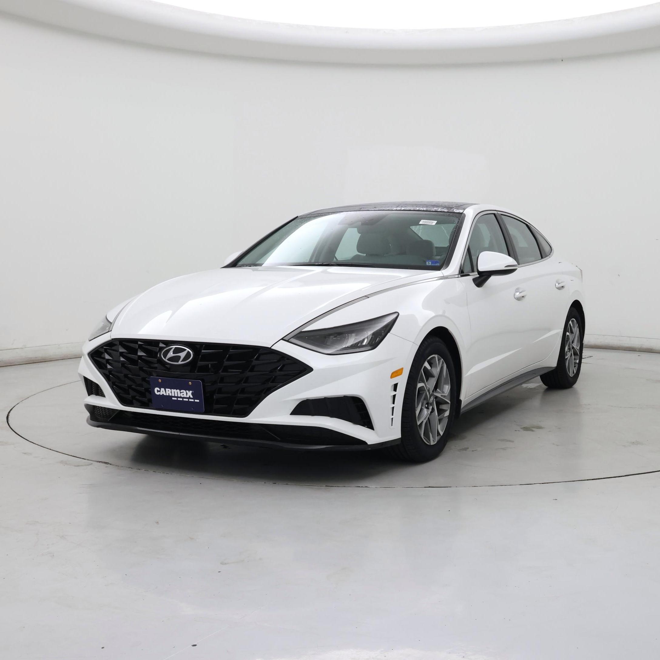 Thumbnail: 2023 Hyundai Sonata - 4