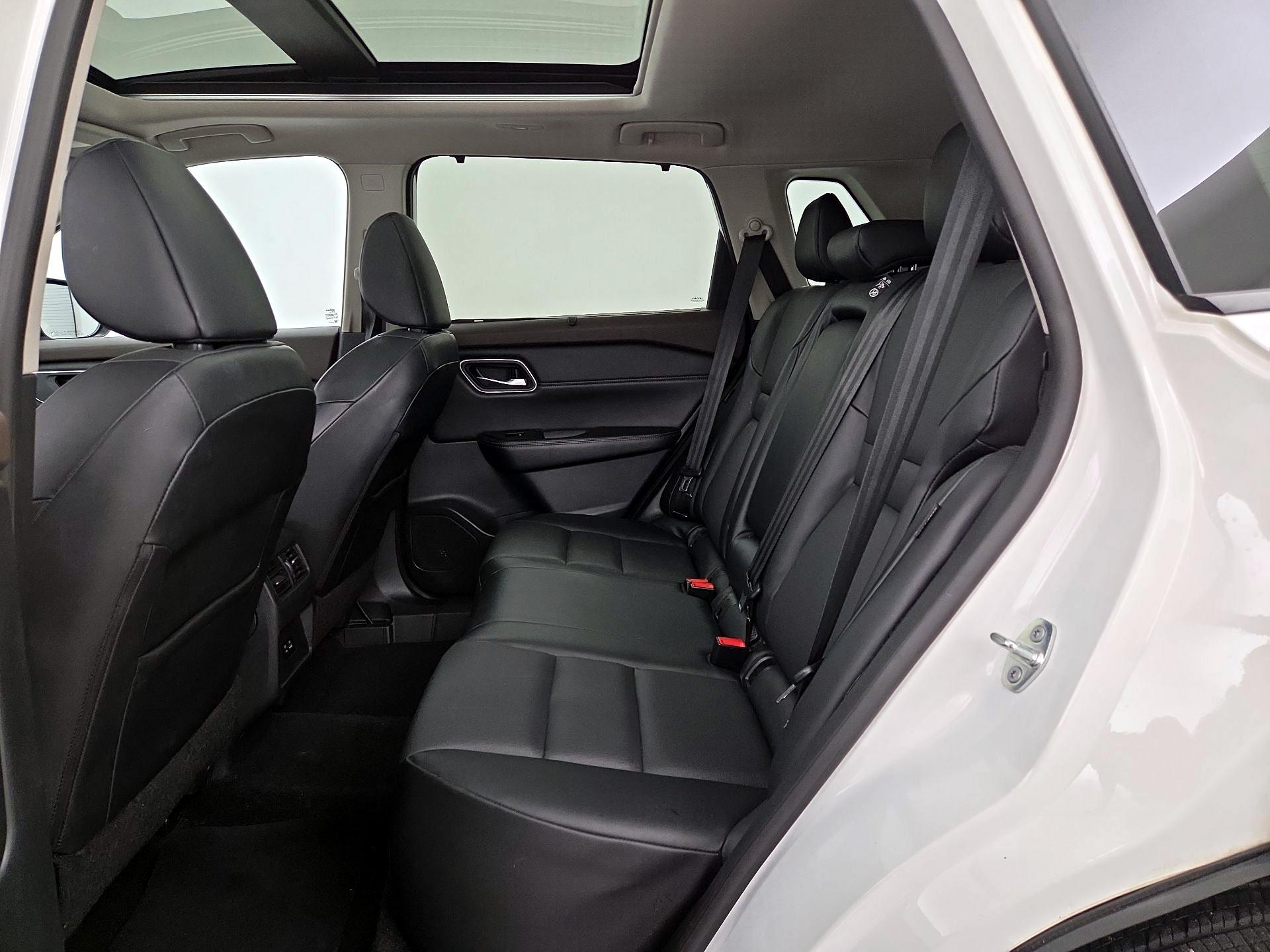 Thumbnail: 2021 Nissan Rogue - 20