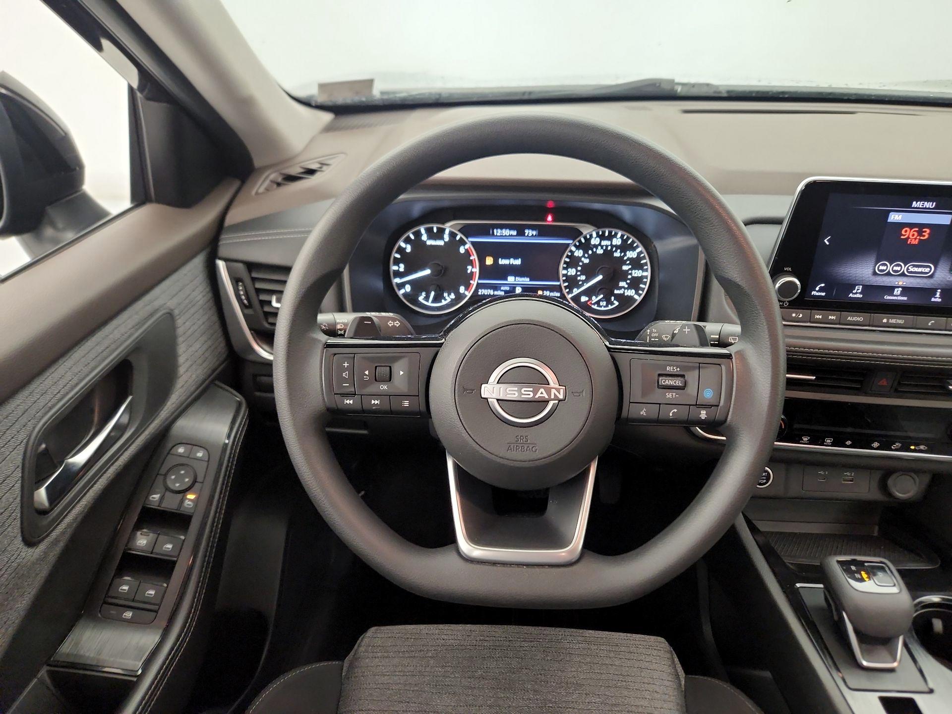 Thumbnail: 2023 Nissan Rogue - 10
