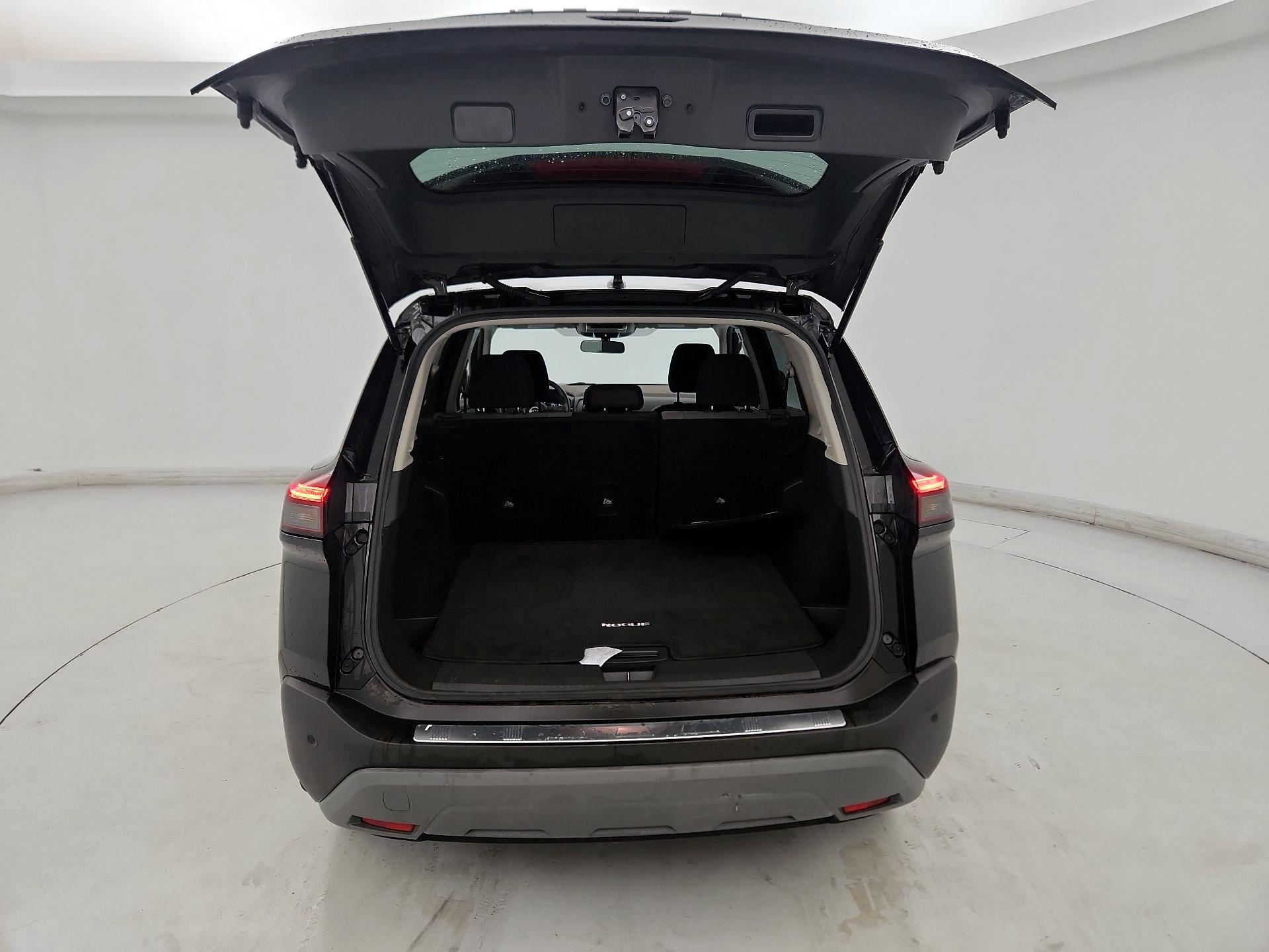 Thumbnail: 2023 Nissan Rogue - 20