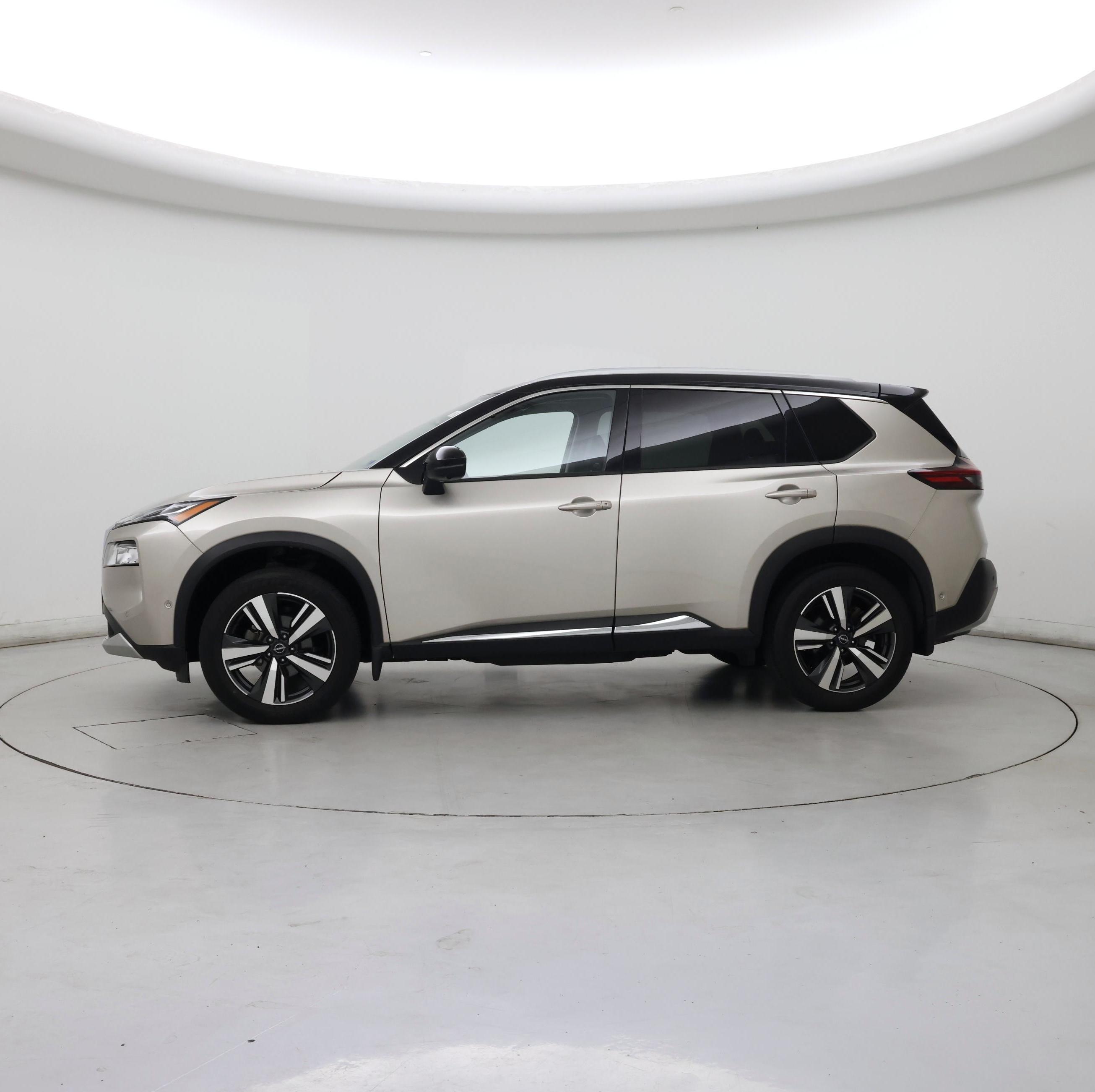Thumbnail: 2023 Nissan Rogue - 3