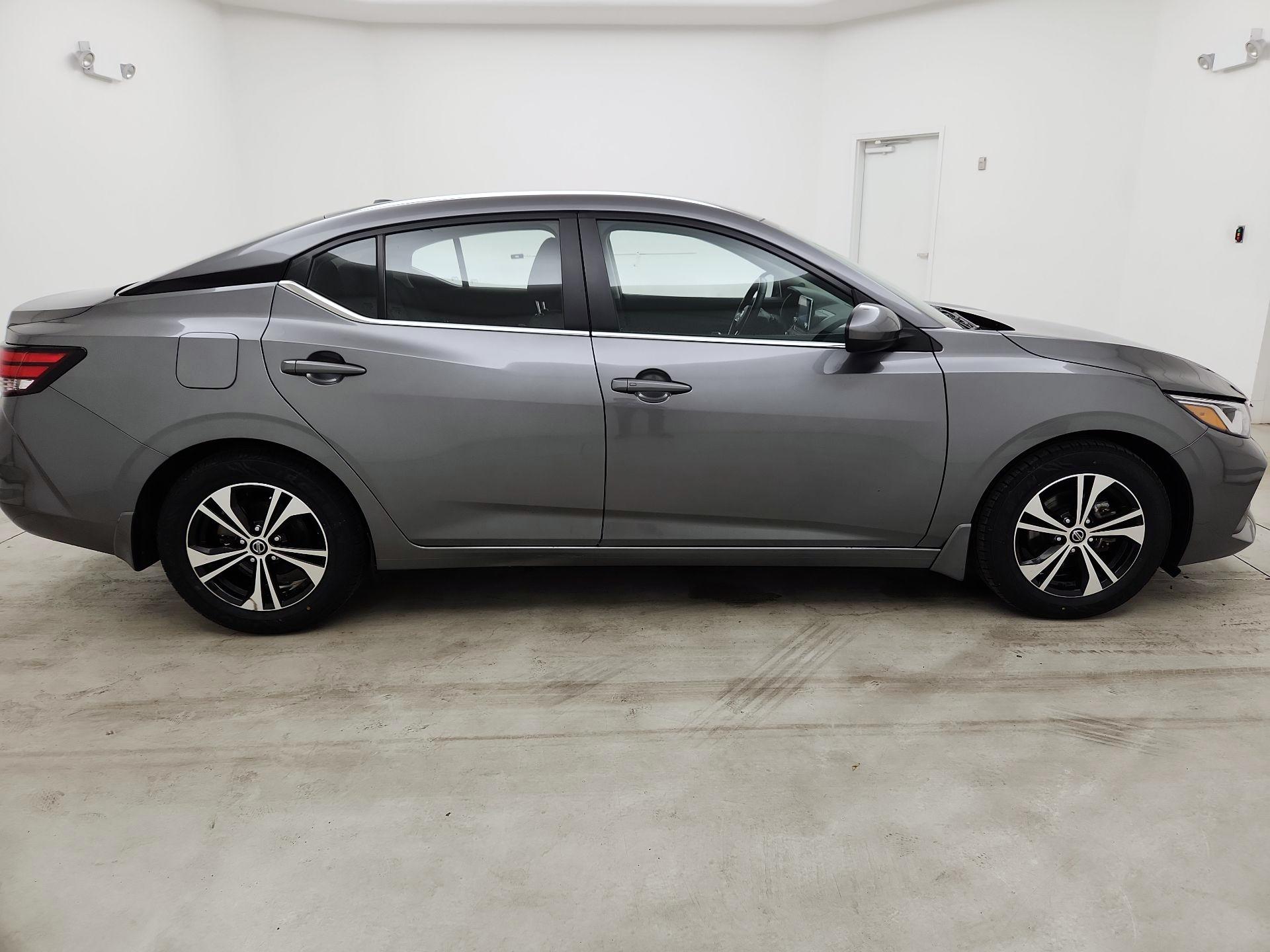 Thumbnail: 2023 Nissan Sentra - 4