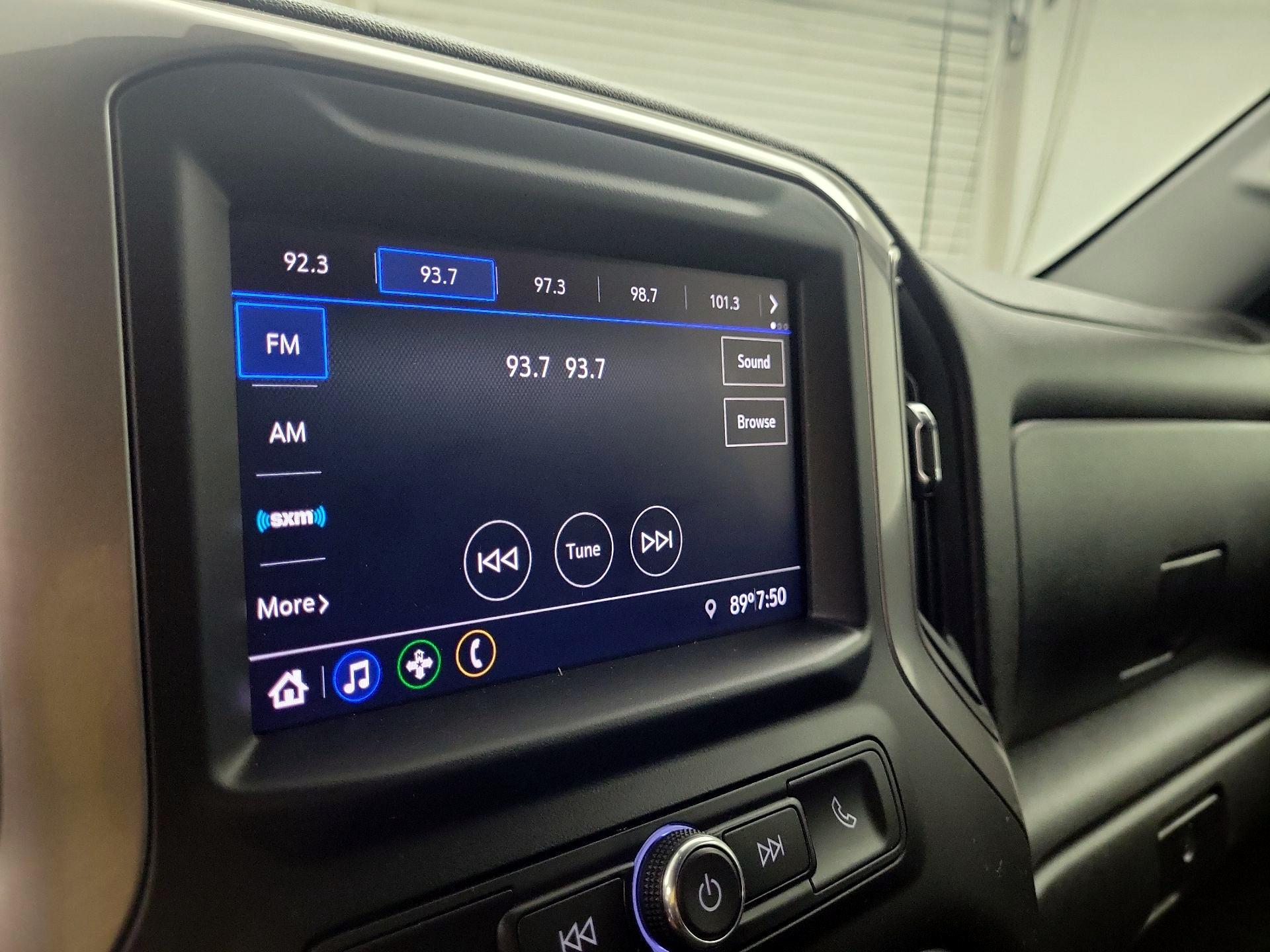 Thumbnail: 2021 Chevrolet Silverado 1500 - 13