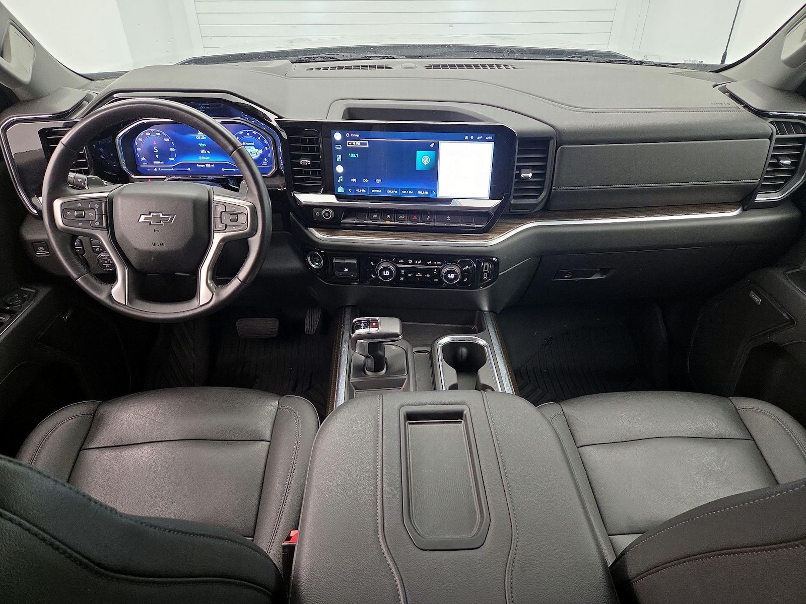 2022 Chevrolet Silverado 1500 RST - Photo 10