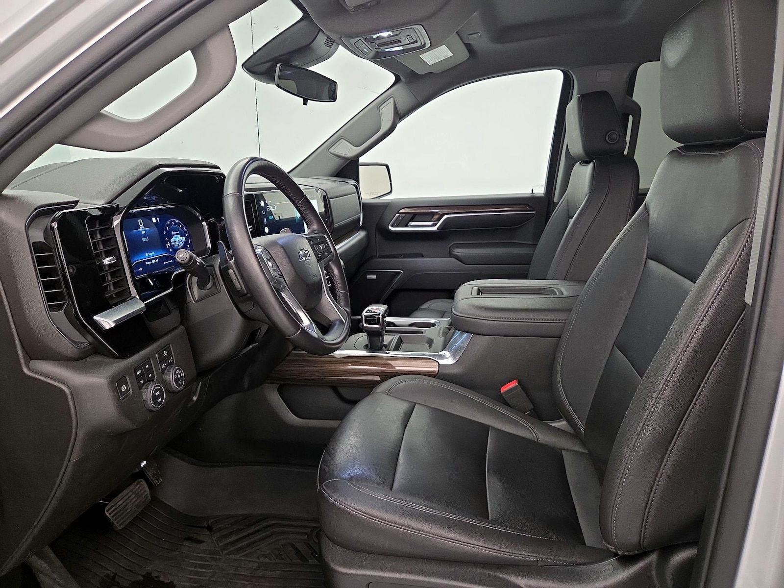 2022 Chevrolet Silverado 1500 RST - Photo 12