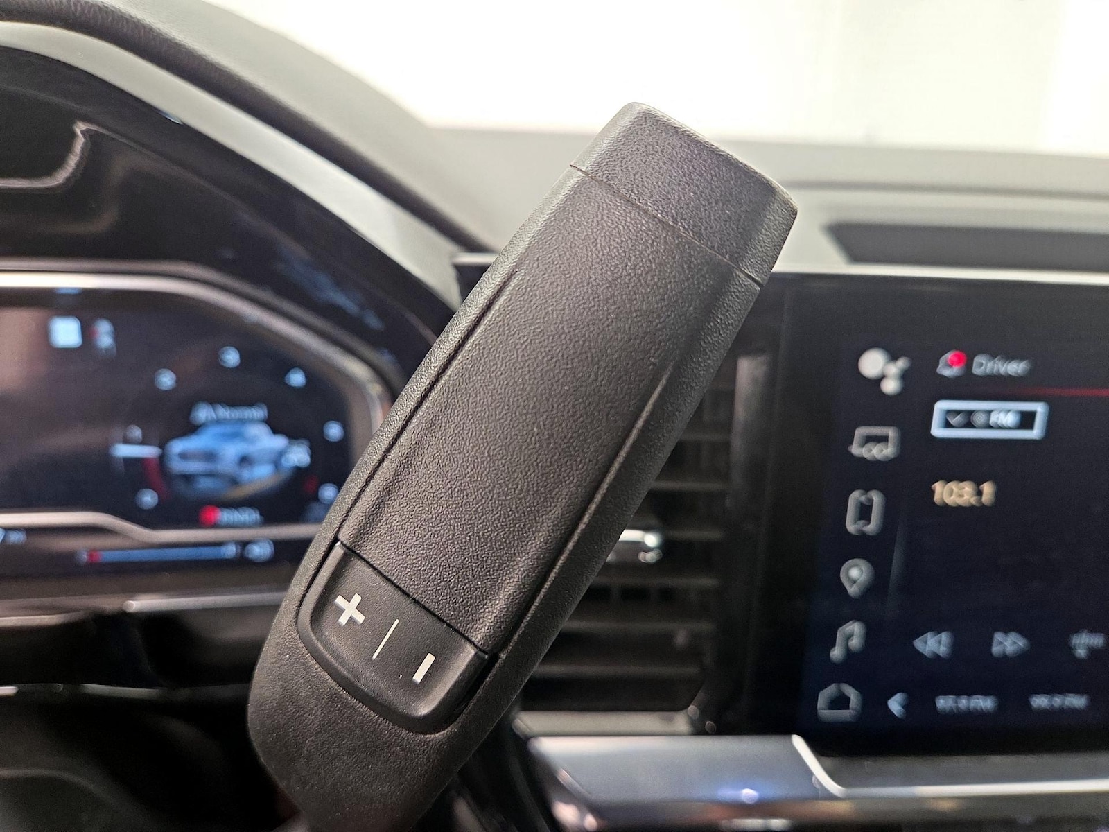 2022 GMC Sierra 1500 Elevation - Photo 18