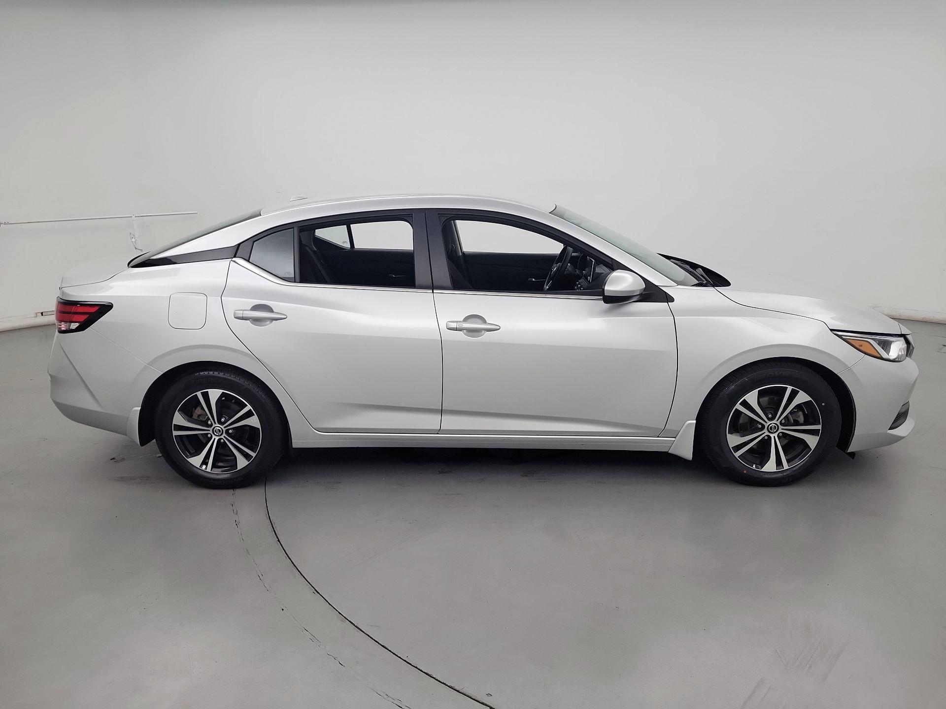 Thumbnail: 2023 Nissan Sentra - 4