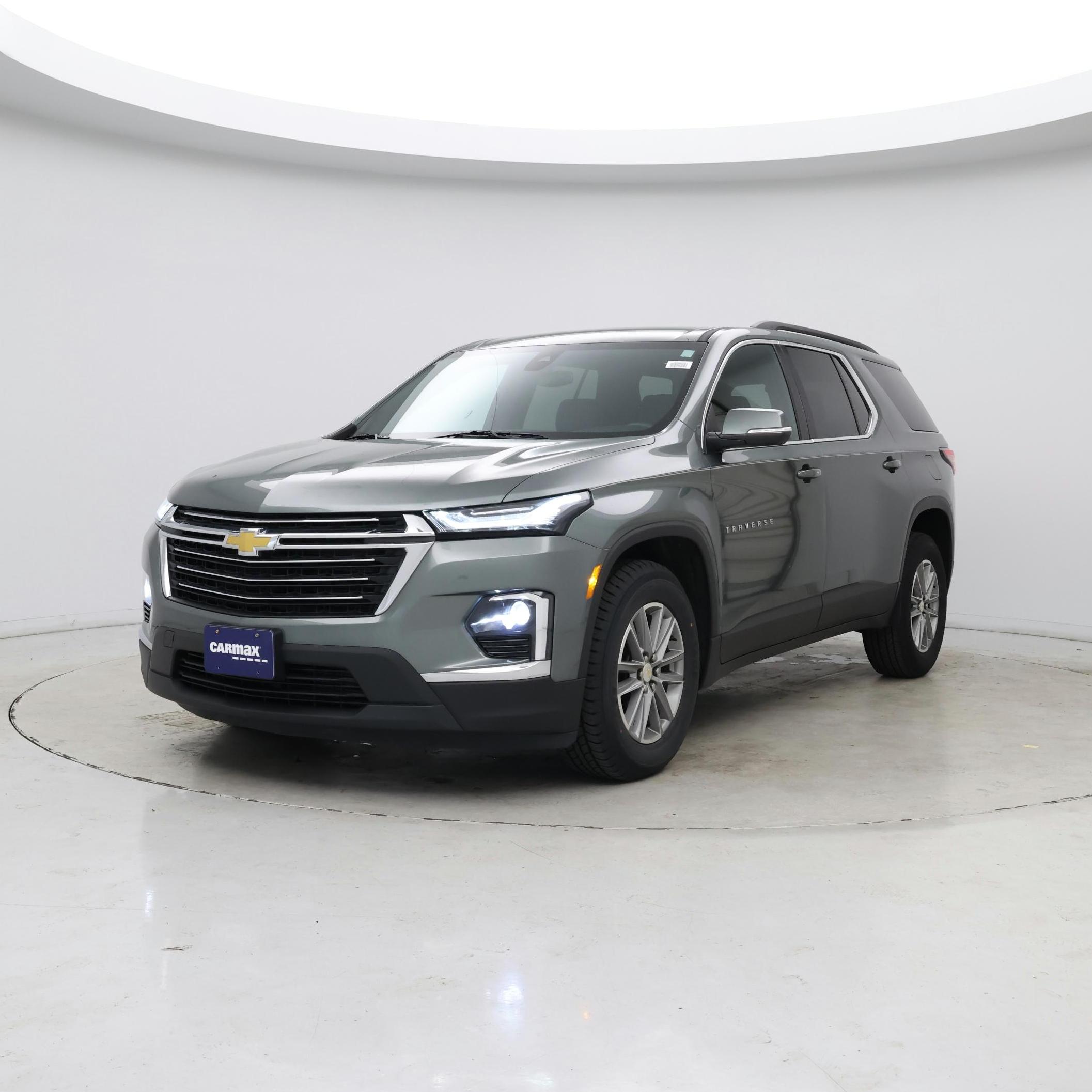 Thumbnail: 2023 Chevrolet Traverse - 4