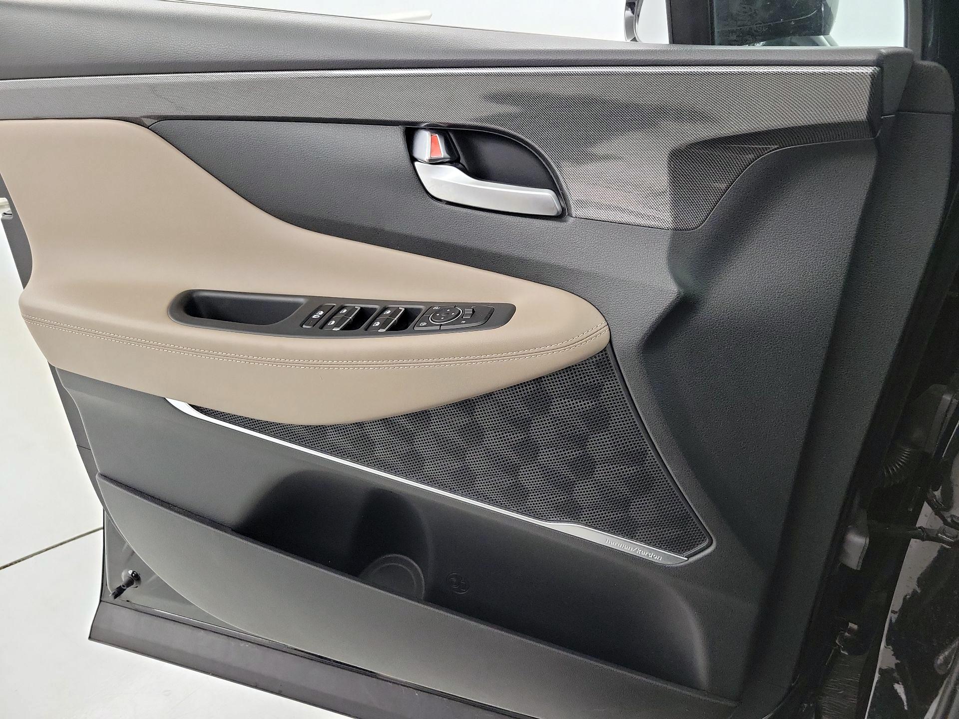 Thumbnail: 2023 Hyundai Santa Fe - 12