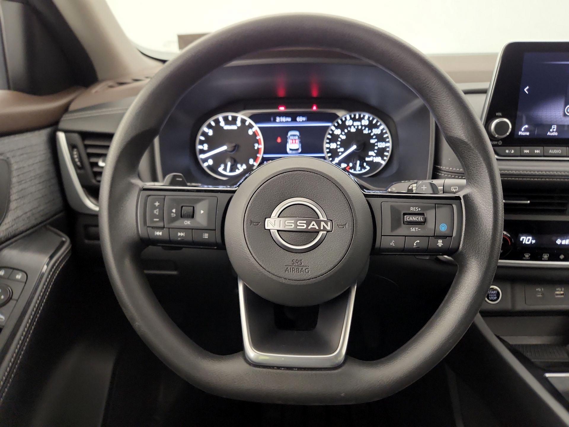 Thumbnail: 2023 Nissan Rogue - 10
