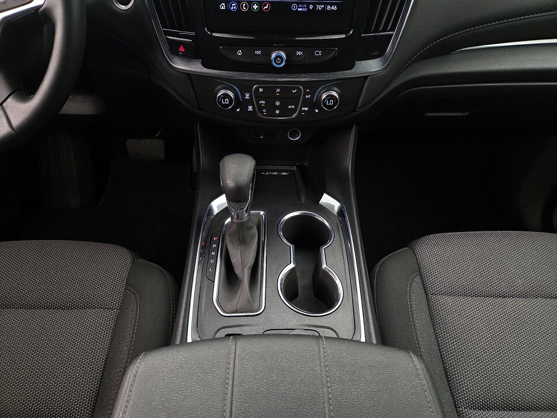 Thumbnail: 2023 Chevrolet Traverse - 17
