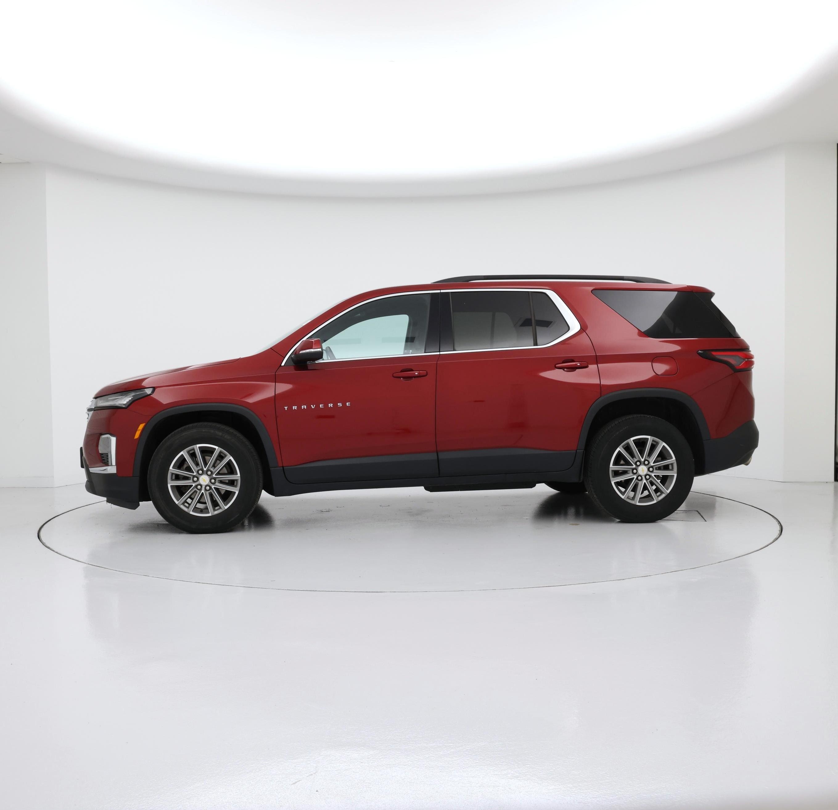 Thumbnail: 2023 Chevrolet Traverse - 3
