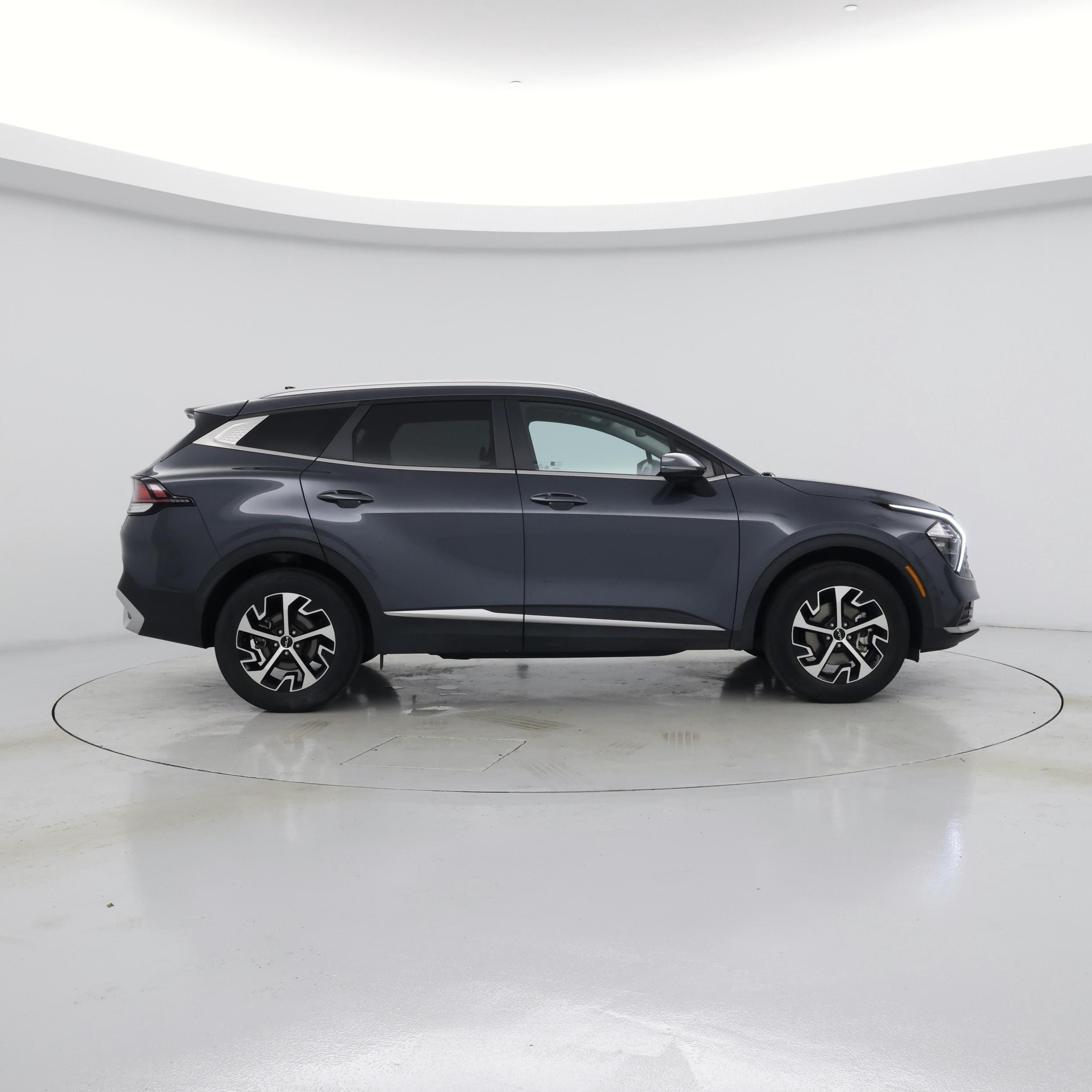Thumbnail: 2023 Kia Sportage - 7