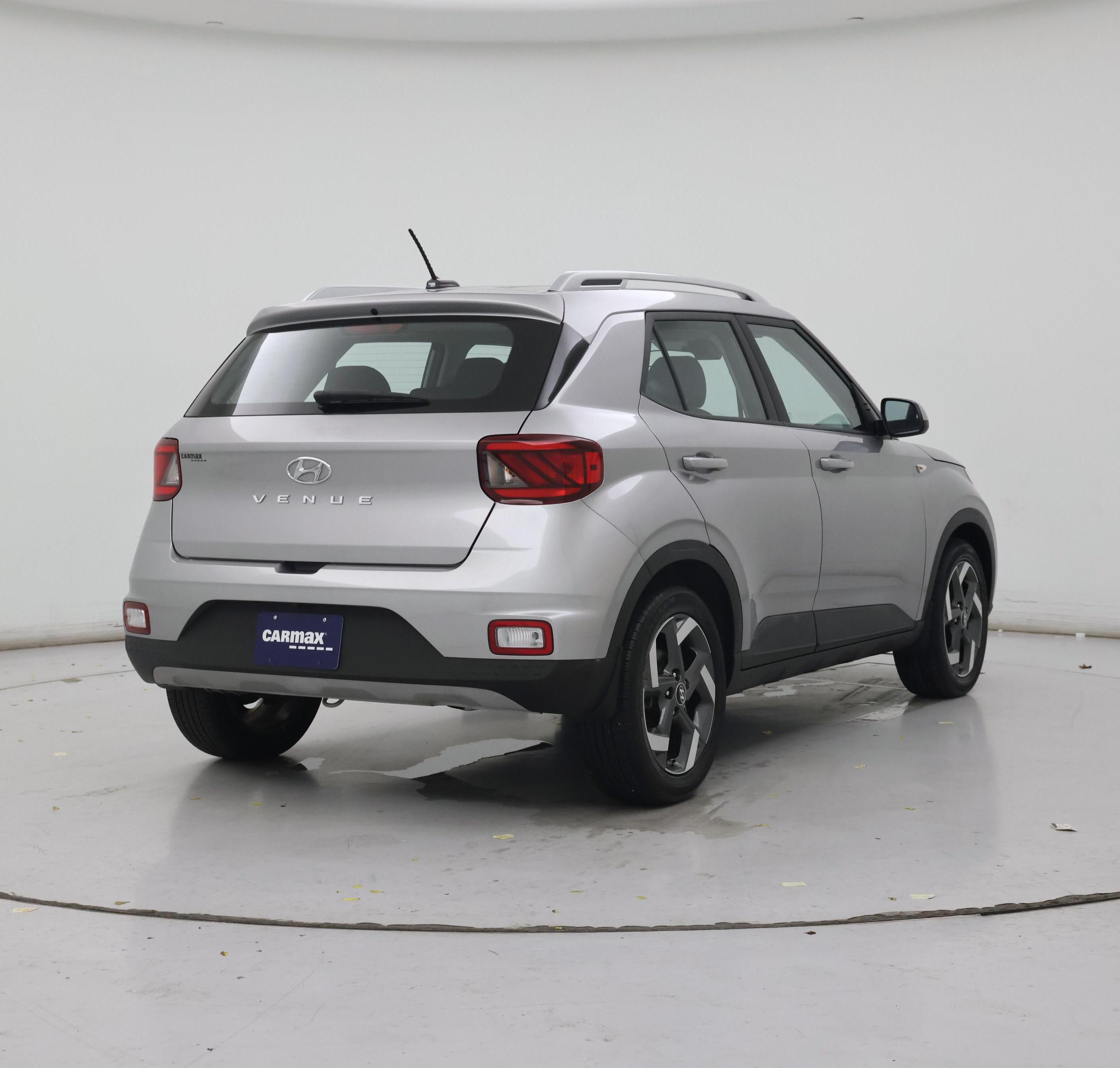 Thumbnail: 2023 Hyundai Venue - 8