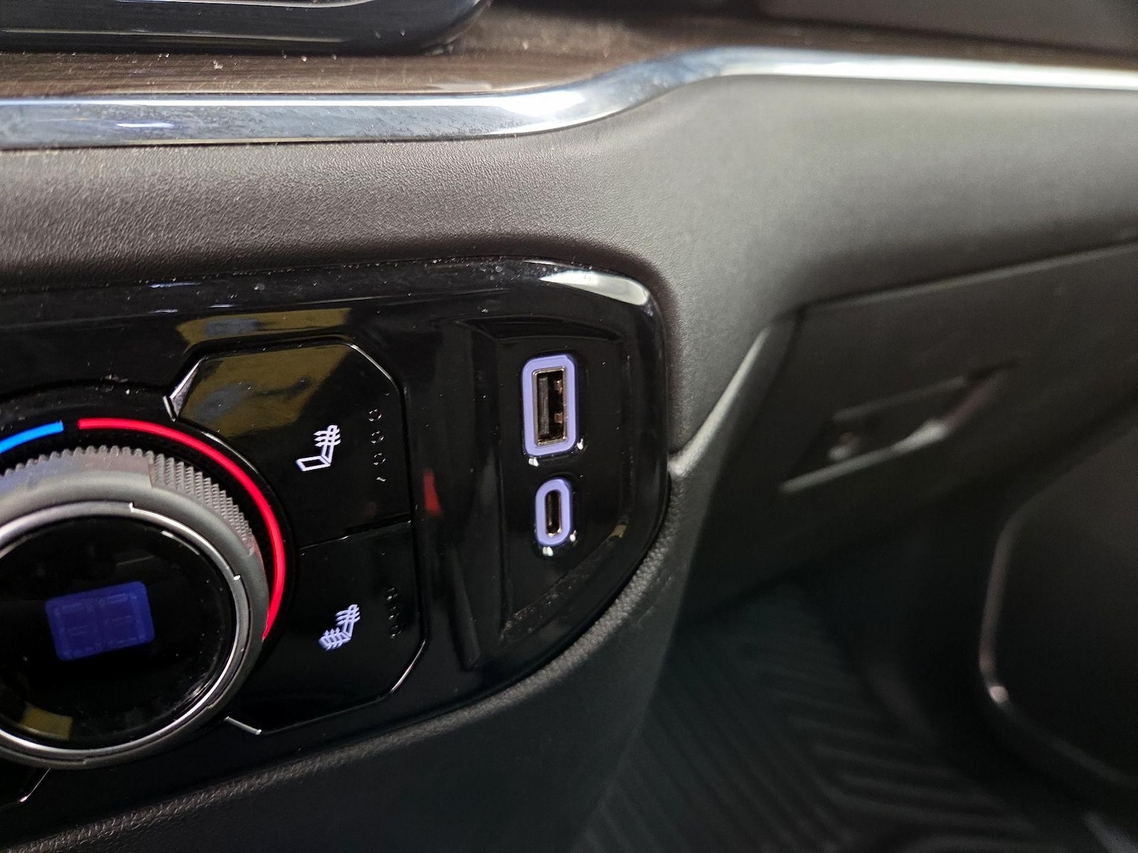 2023 Chevrolet Silverado 1500 LT - Photo 19