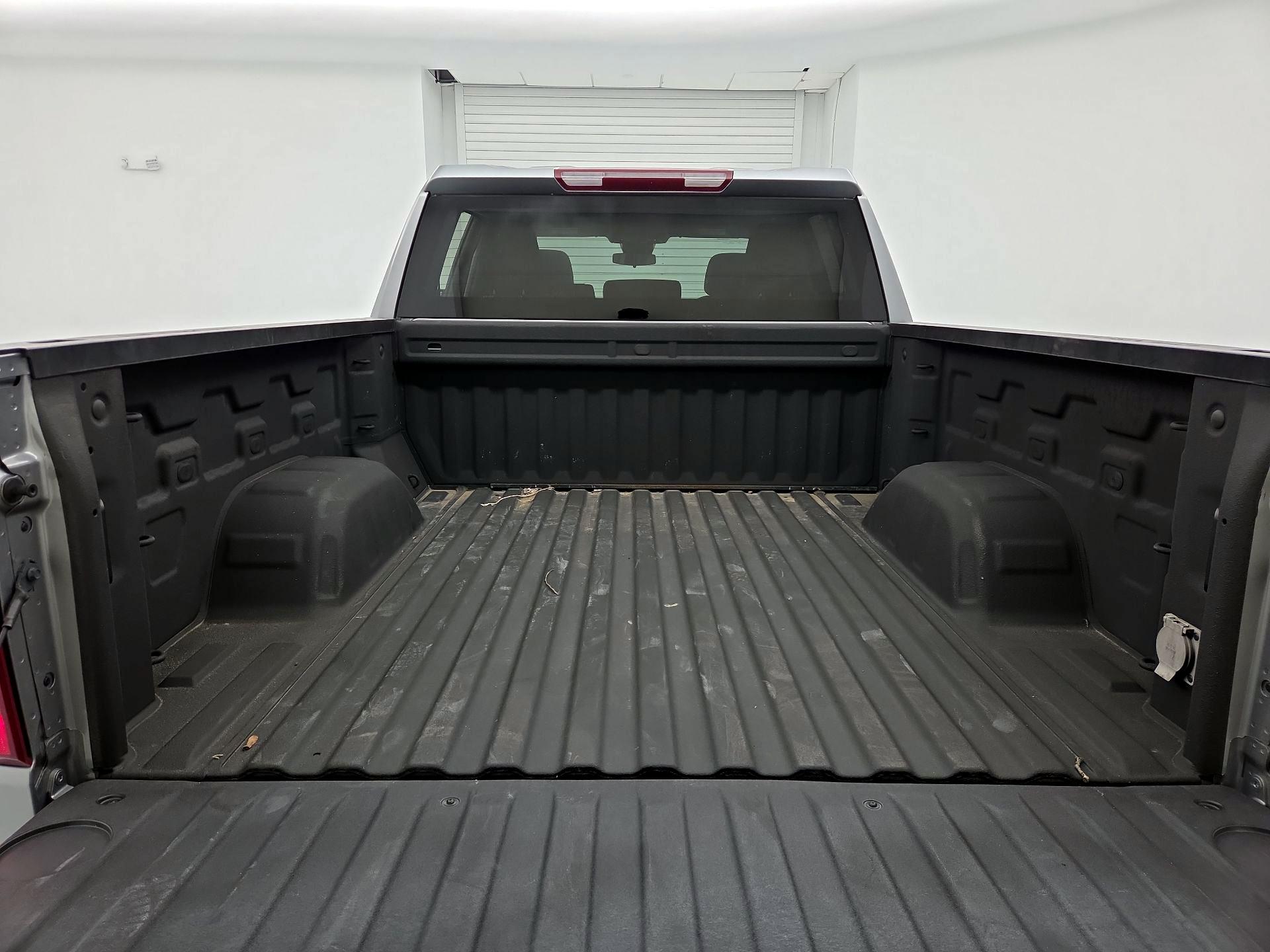 Thumbnail: 2023 Chevrolet Silverado 1500 - 20