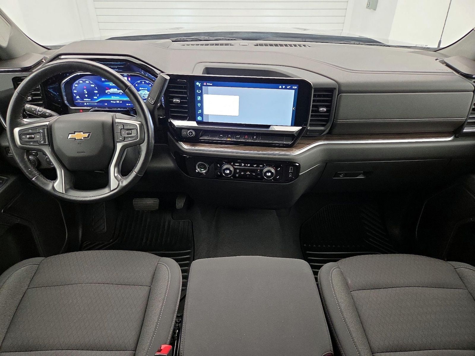 2022 Chevrolet Silverado 1500 LT - Photo 10