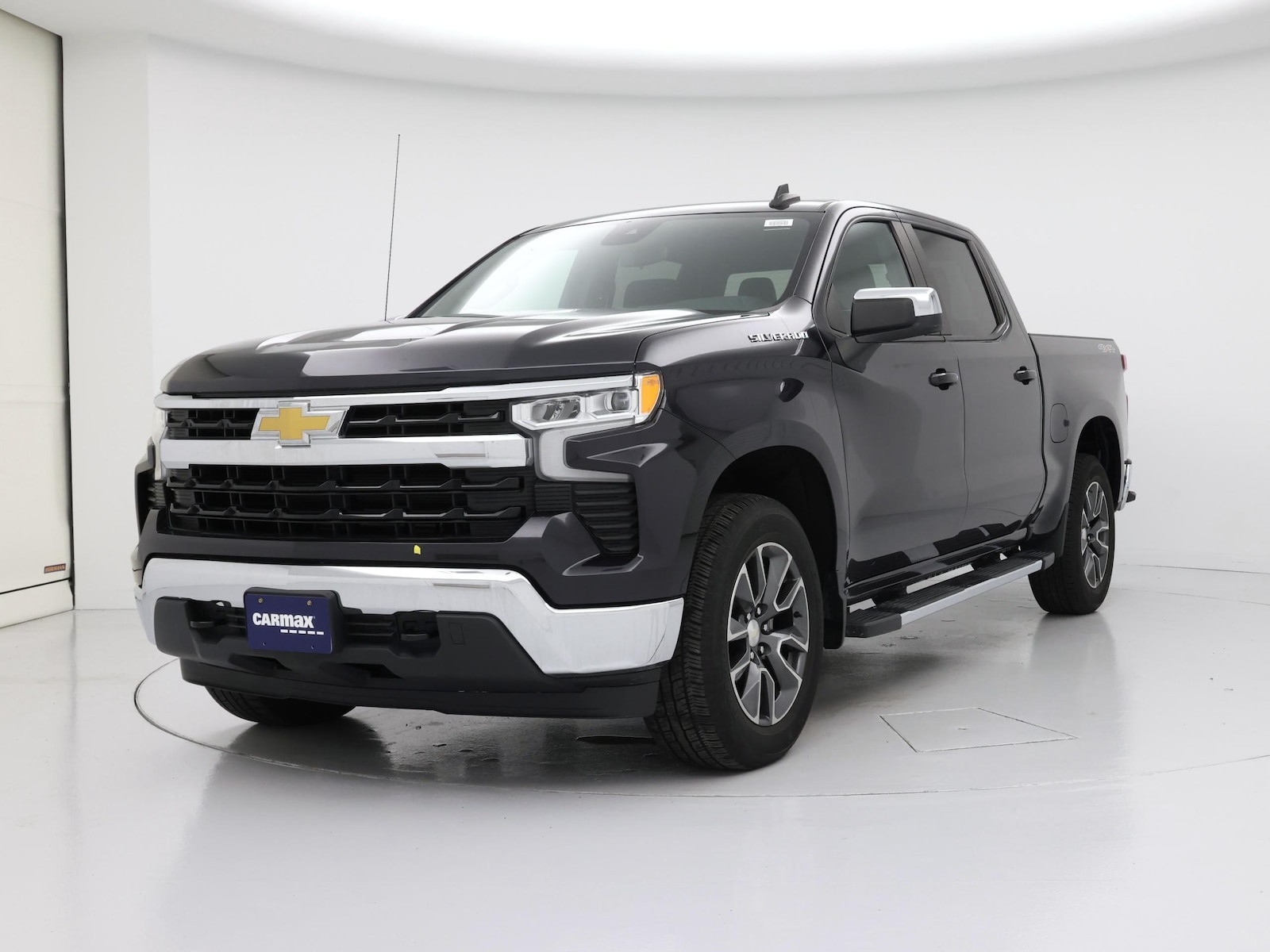 2022 Chevrolet Silverado 1500 LT - Photo 5