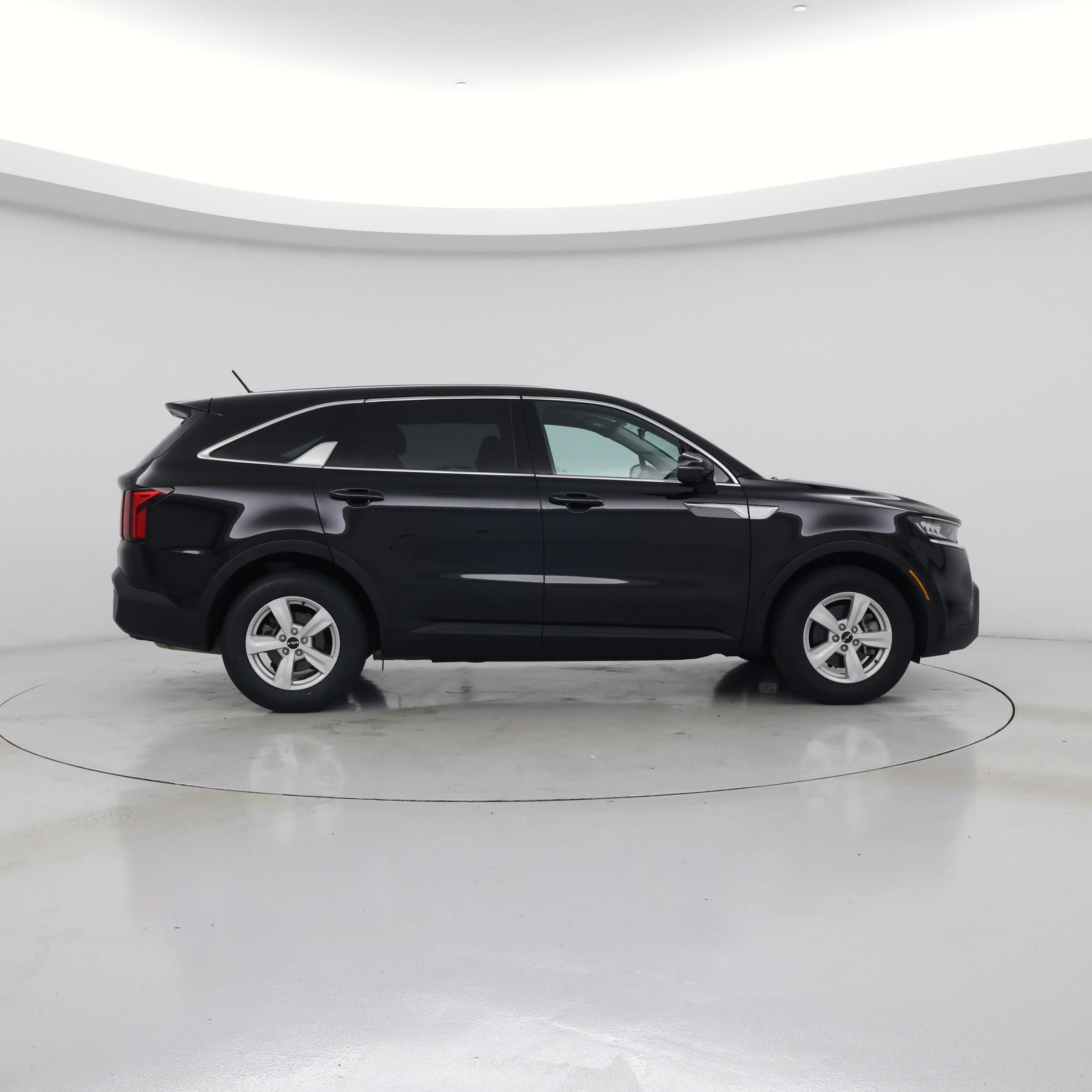 Thumbnail: 2022 Kia Sorento - 7