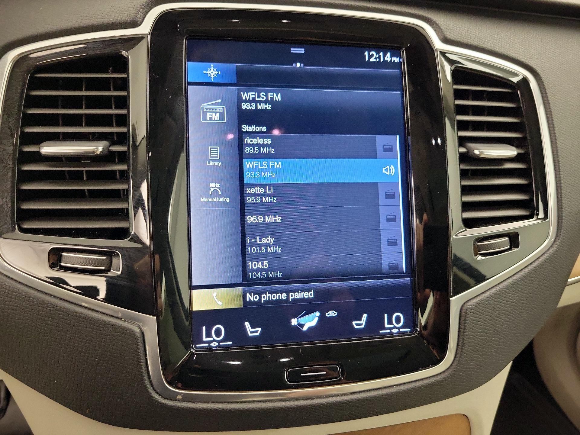 Thumbnail: 2021 Volvo XC90 - 15