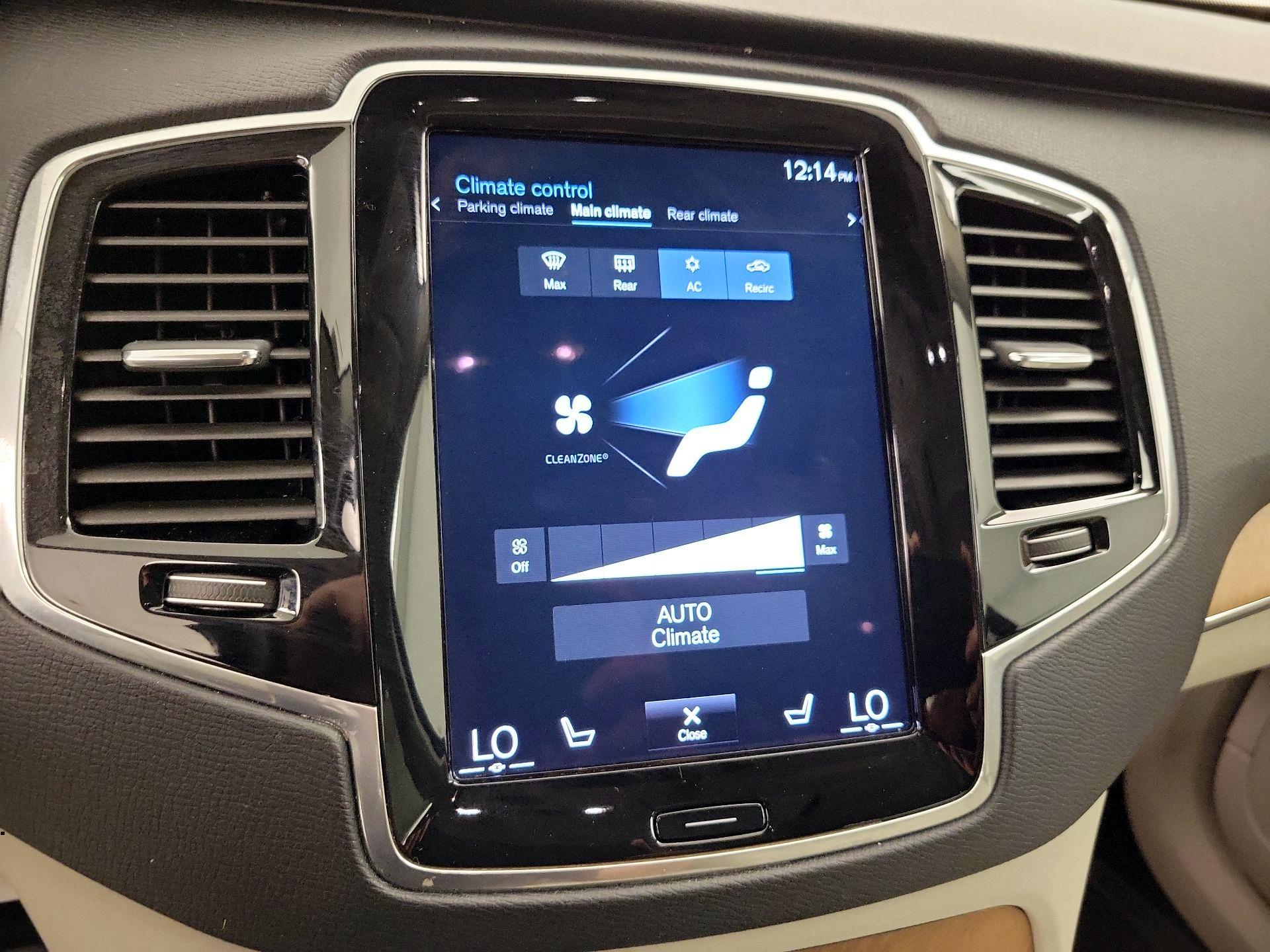 Thumbnail: 2021 Volvo XC90 - 16
