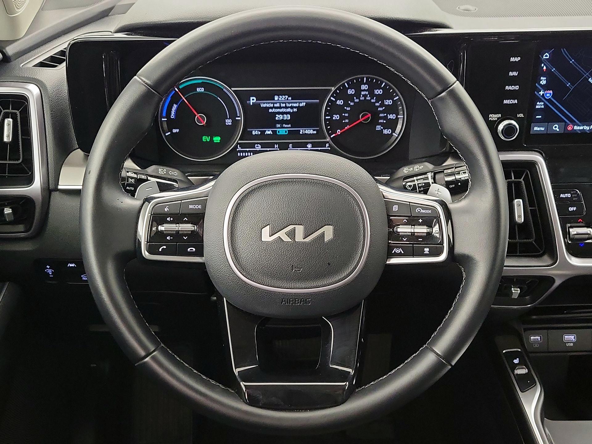 Thumbnail: 2023 Kia Sorento - 10