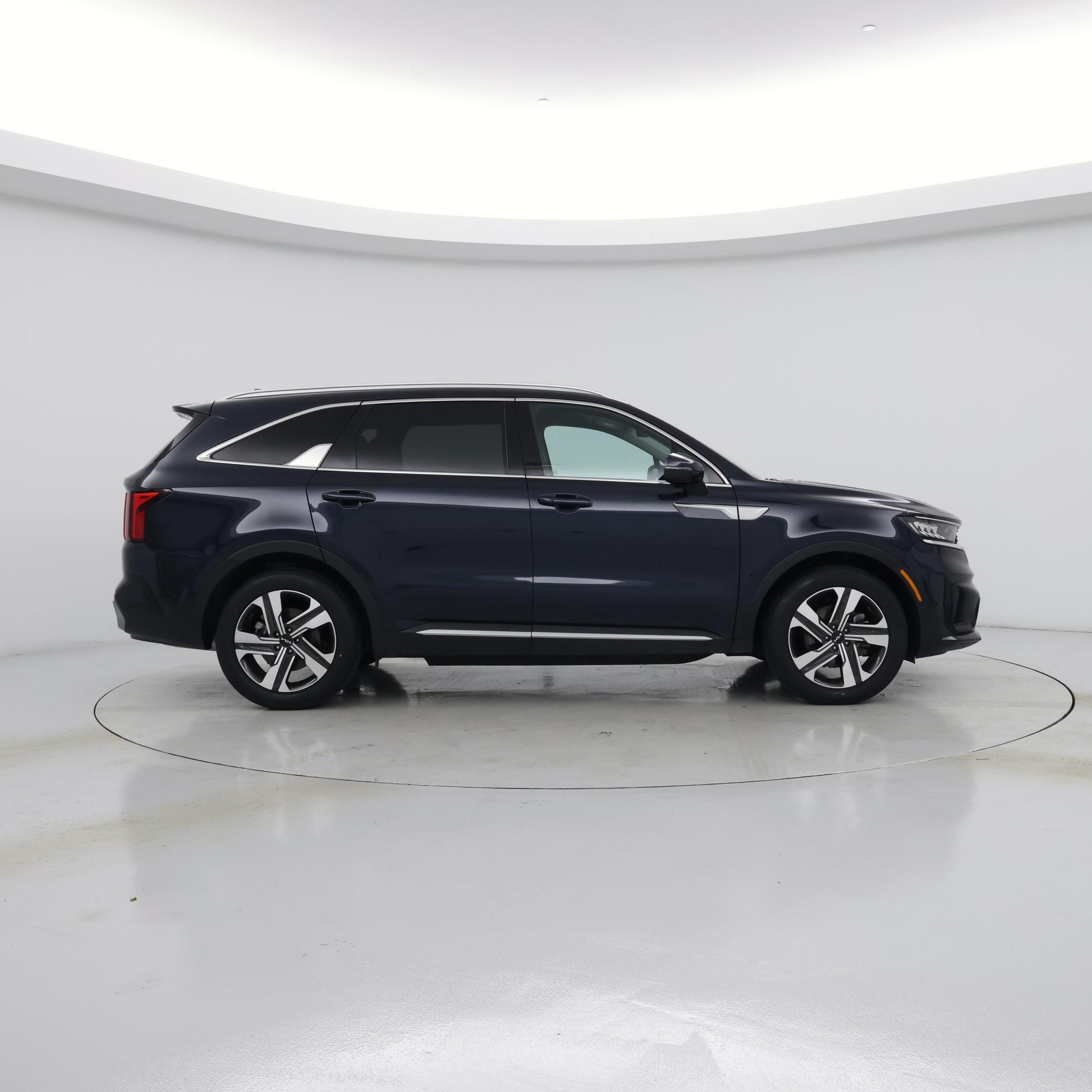 Thumbnail: 2023 Kia Sorento - 7