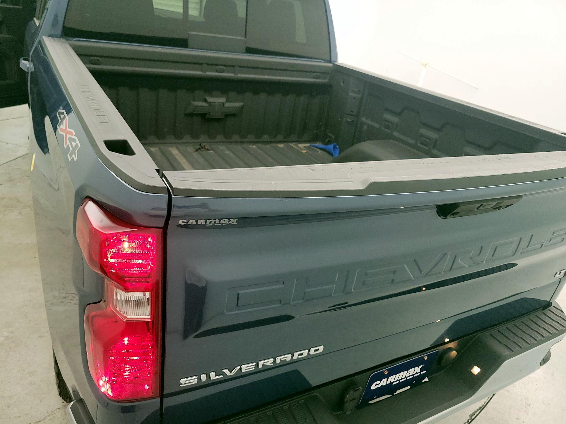 Thumbnail: 2024 Chevrolet Silverado 1500 - 20
