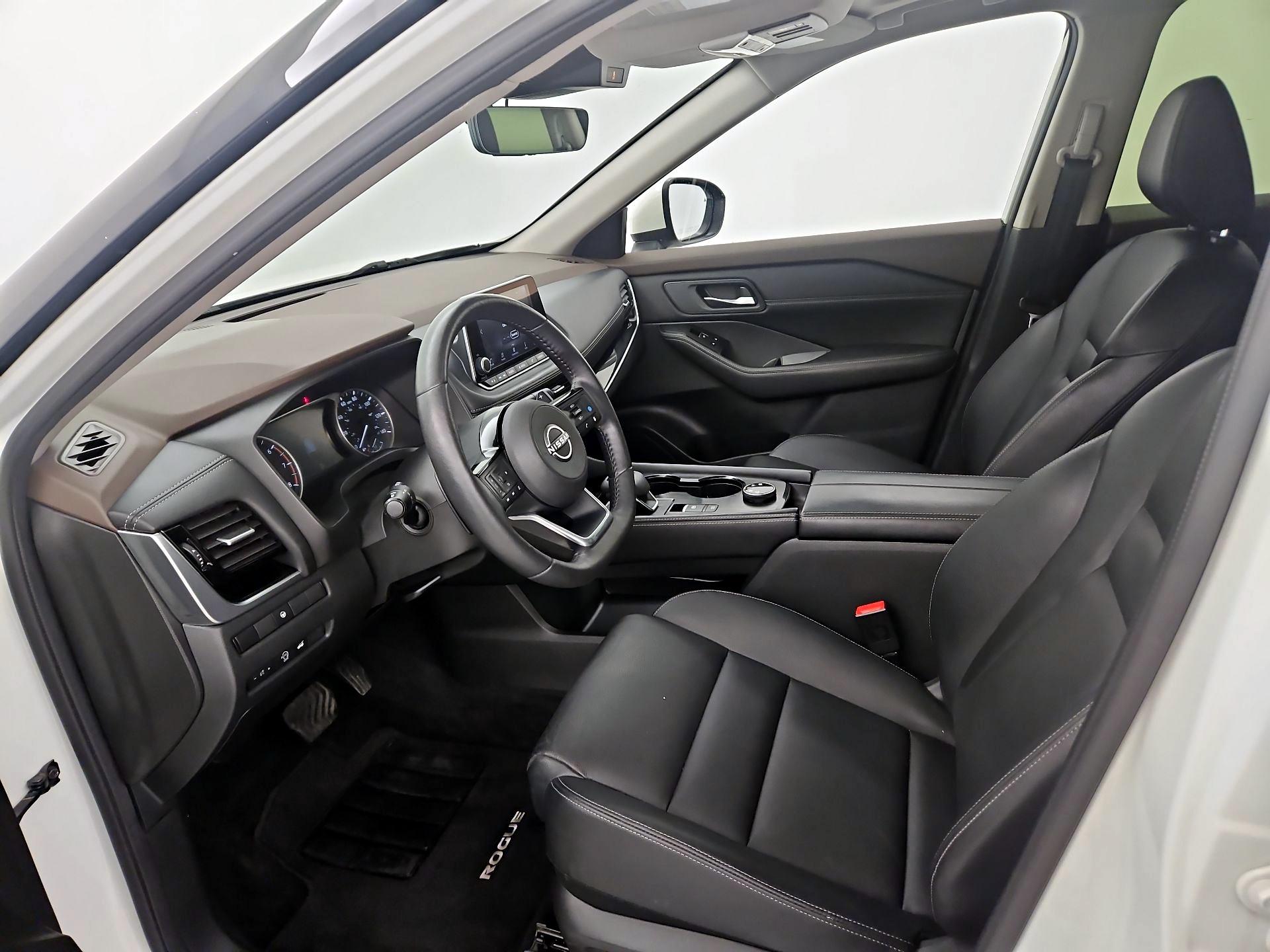 Thumbnail: 2023 Nissan Rogue - 11