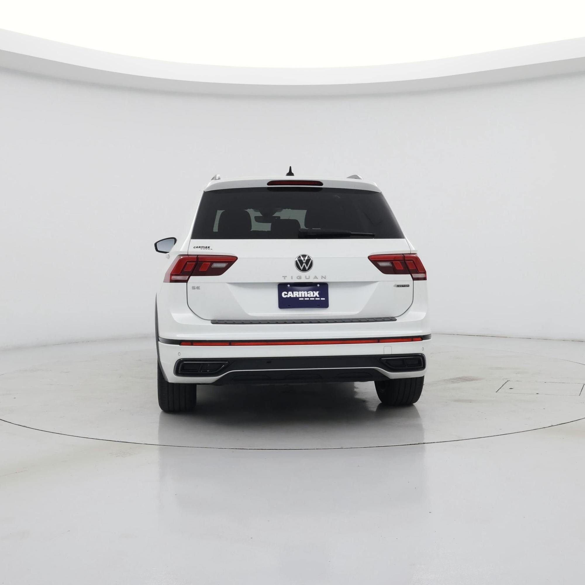 Thumbnail: 2023 Volkswagen Tiguan - 6
