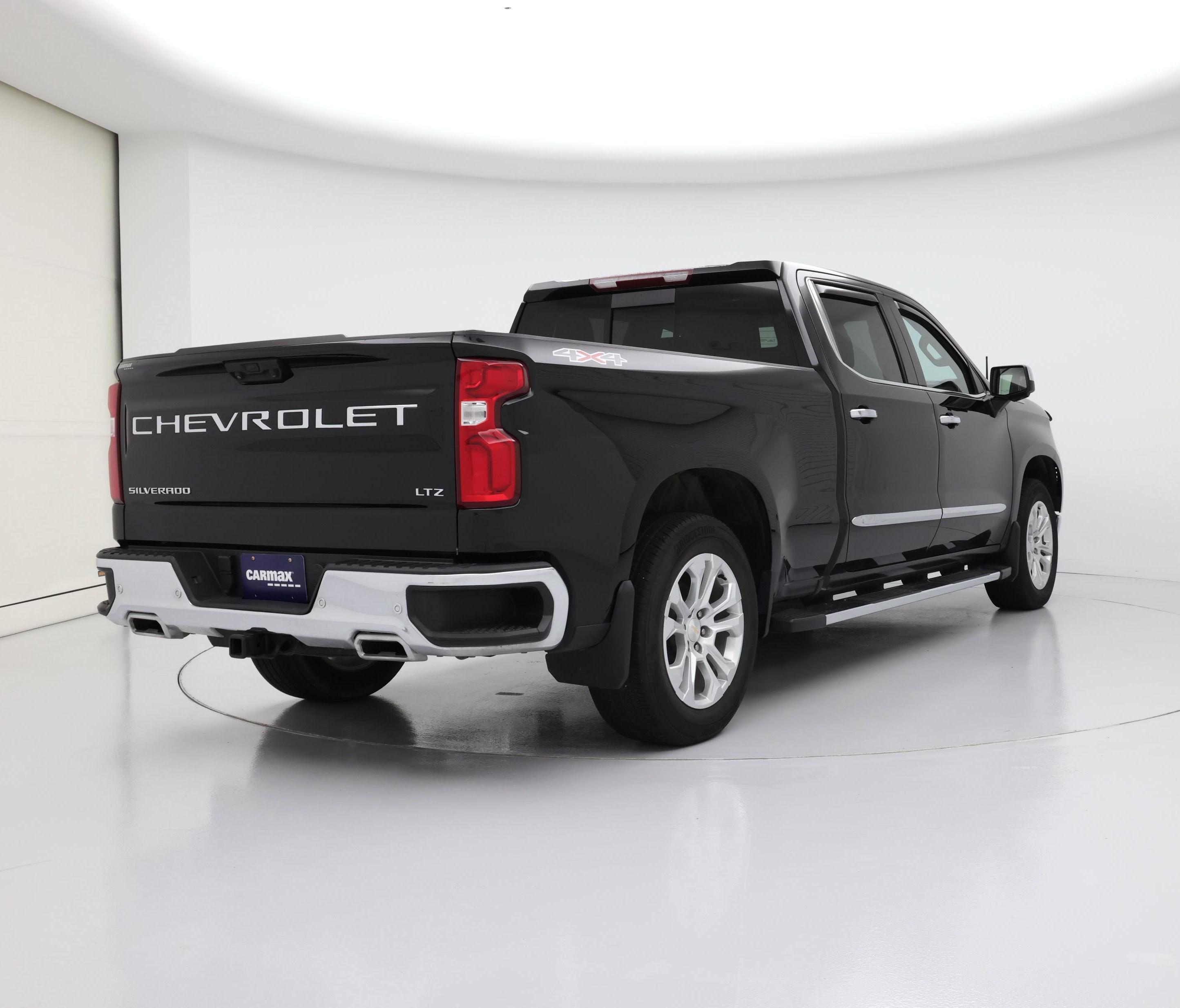 Thumbnail: 2023 Chevrolet Silverado 1500 - 8