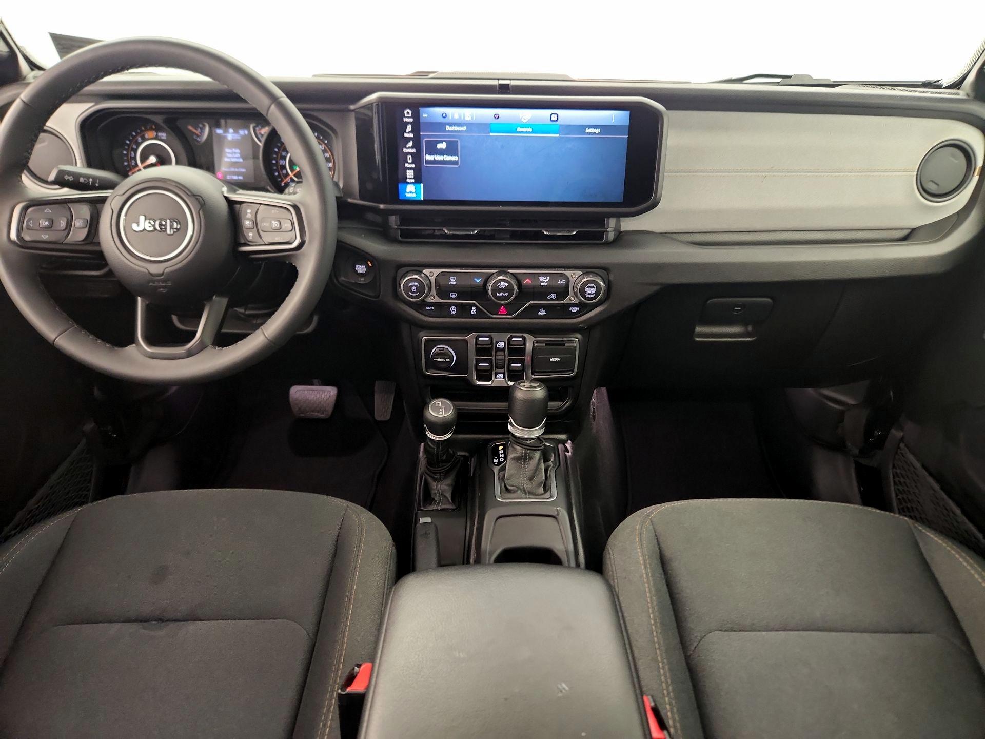 Thumbnail: 2025 Jeep Wrangler - 9