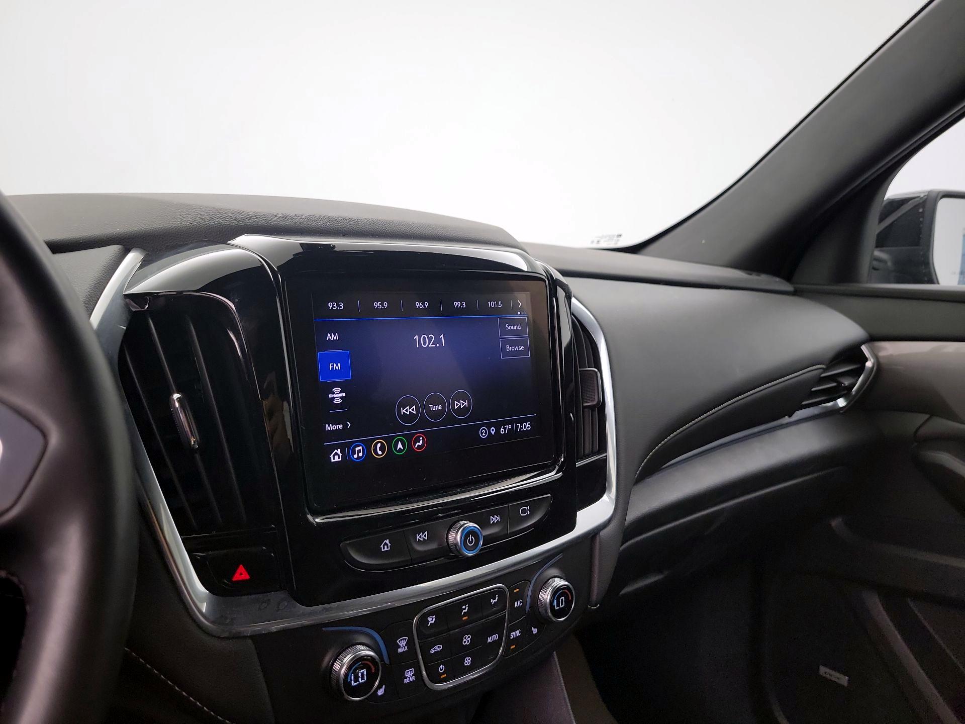Thumbnail: 2023 Chevrolet Traverse - 16
