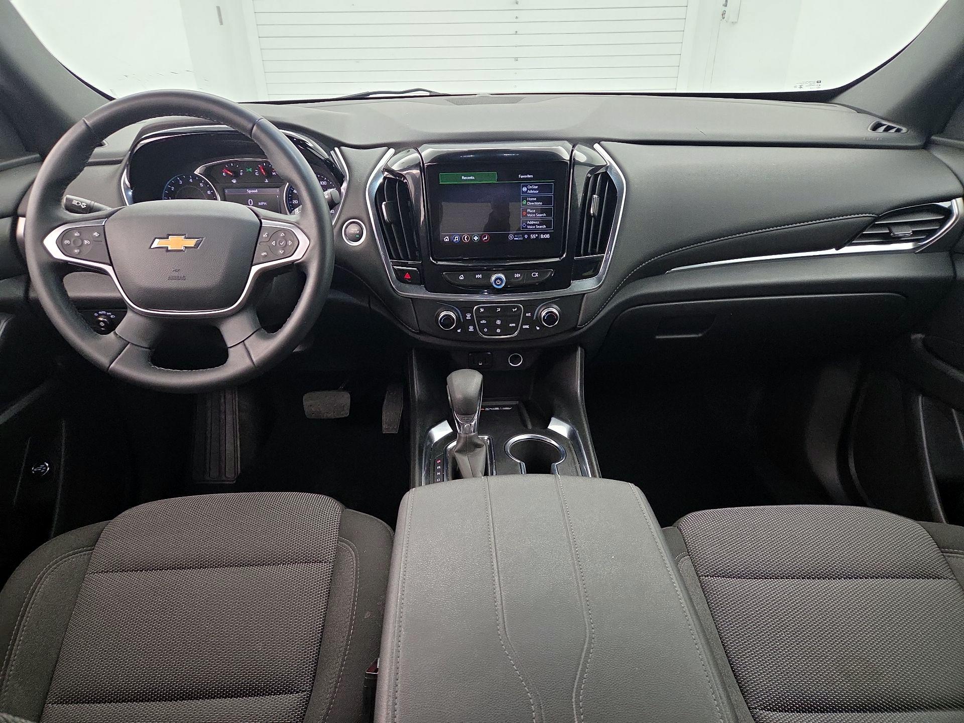 Thumbnail: 2023 Chevrolet Traverse - 9