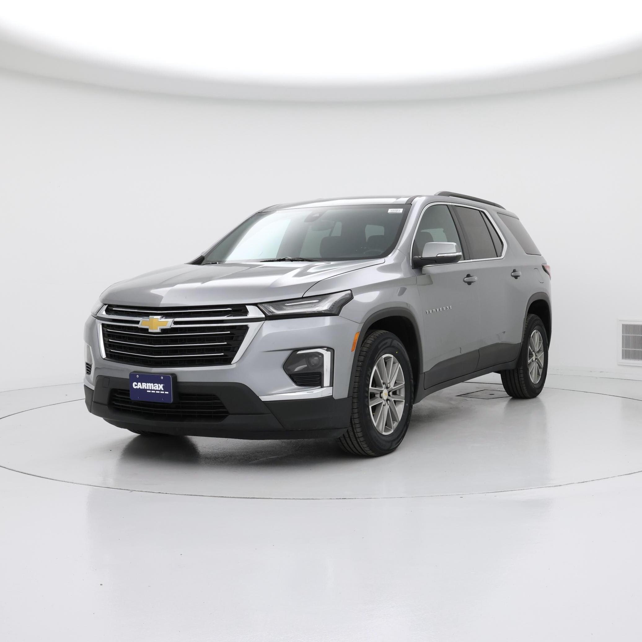 Thumbnail: 2023 Chevrolet Traverse - 4