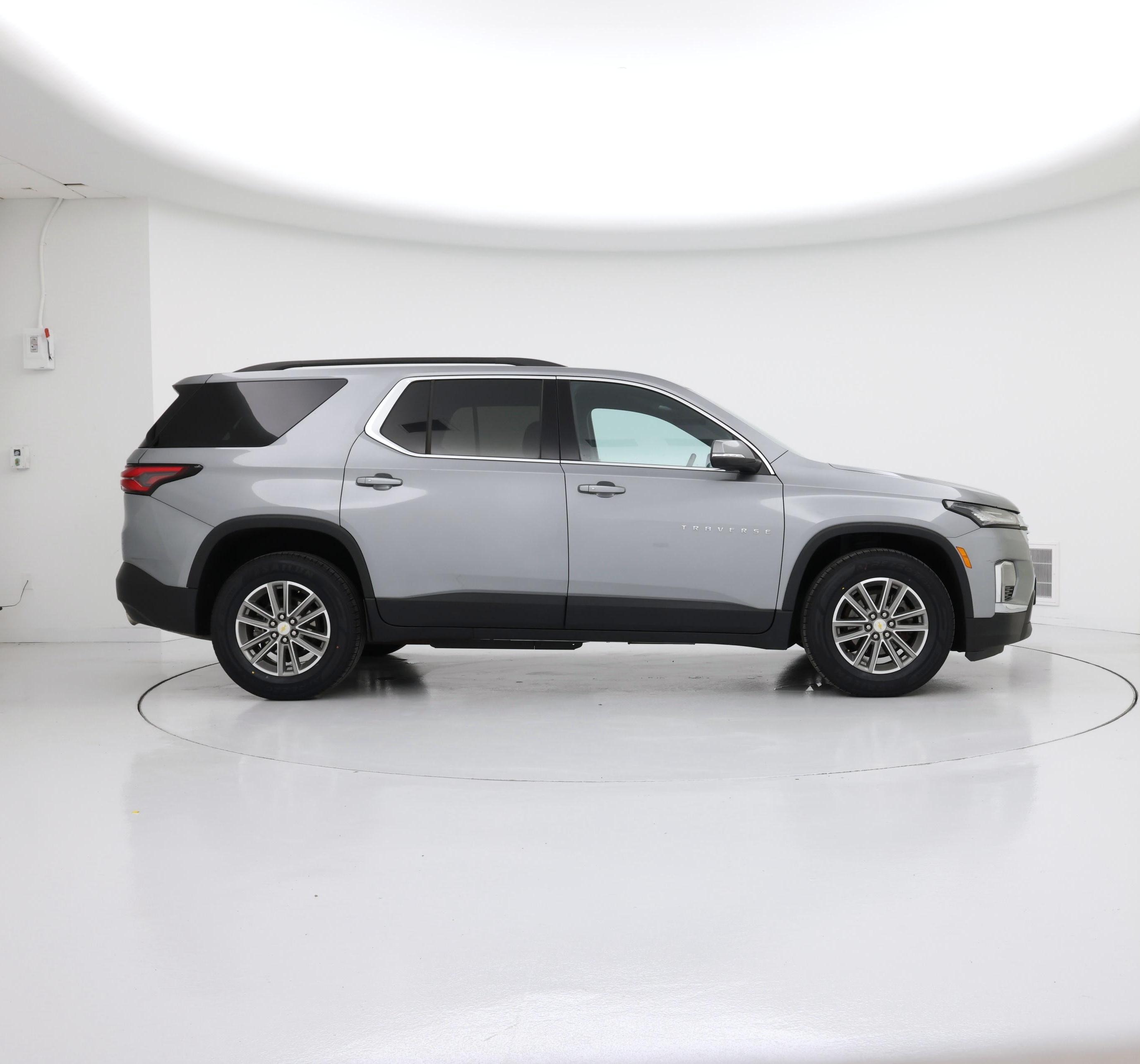 Thumbnail: 2023 Chevrolet Traverse - 7