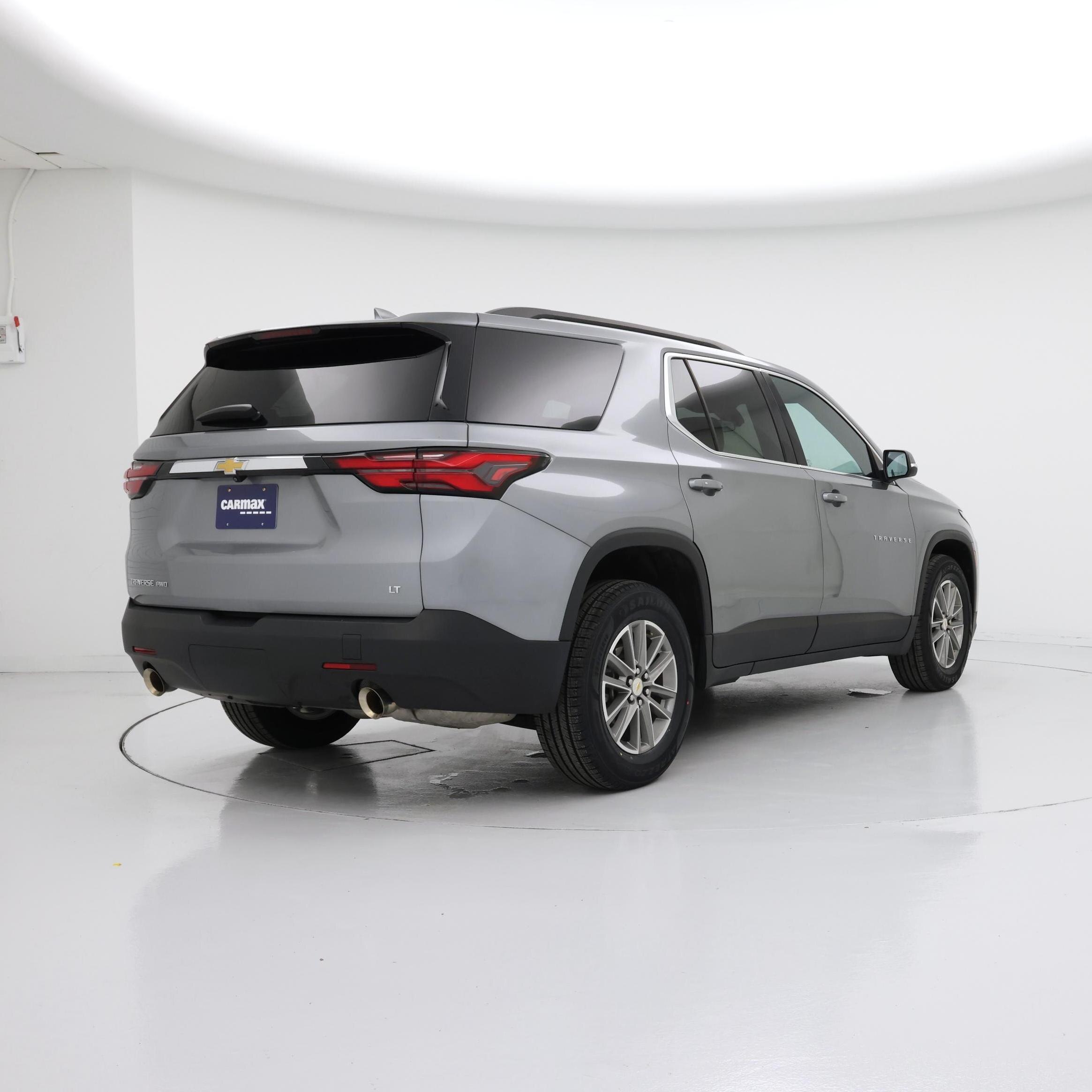 Thumbnail: 2023 Chevrolet Traverse - 8