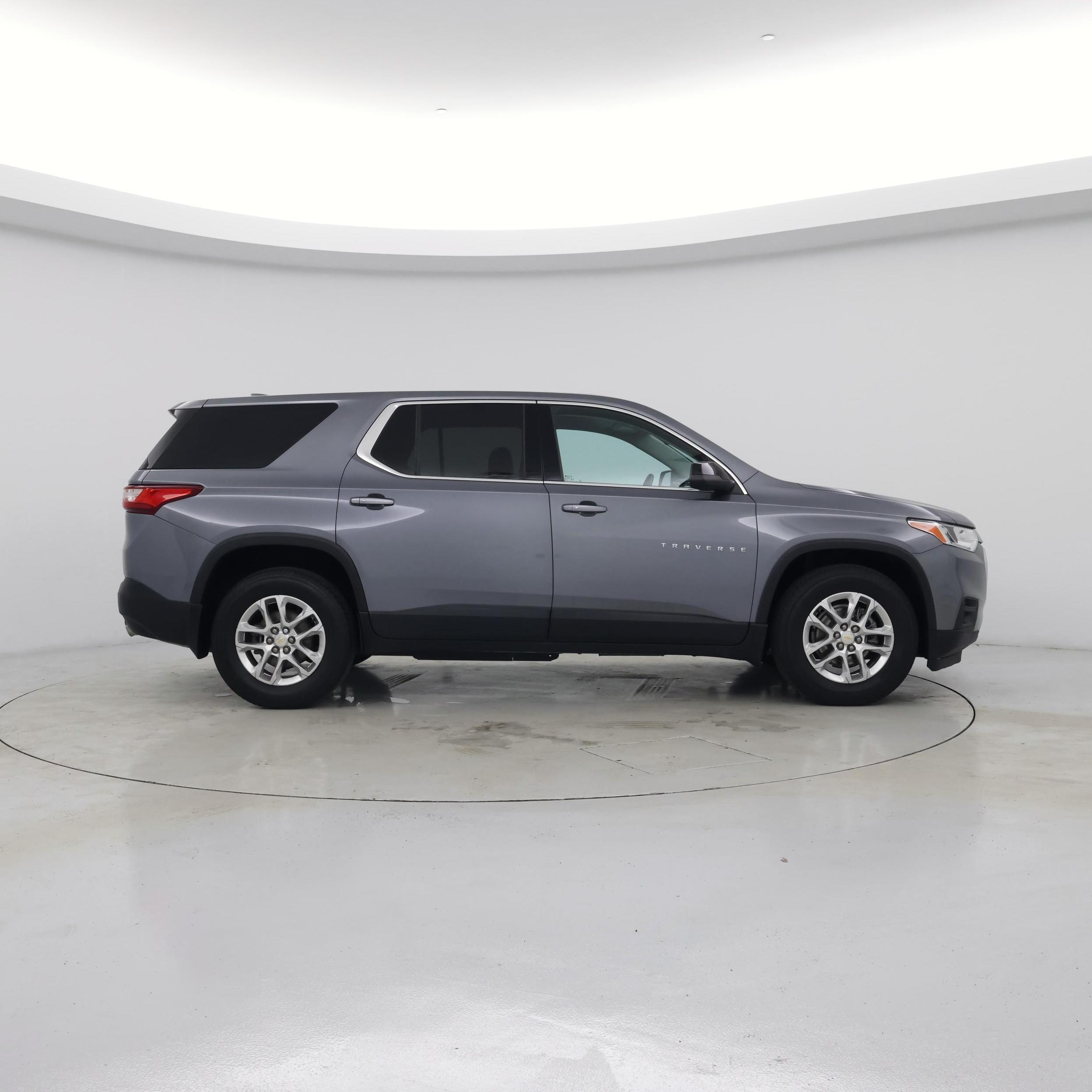 Thumbnail: 2021 Chevrolet Traverse - 7