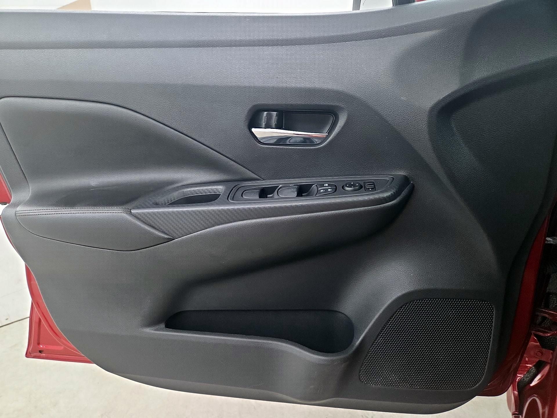 Thumbnail: 2020 Nissan Versa - 12