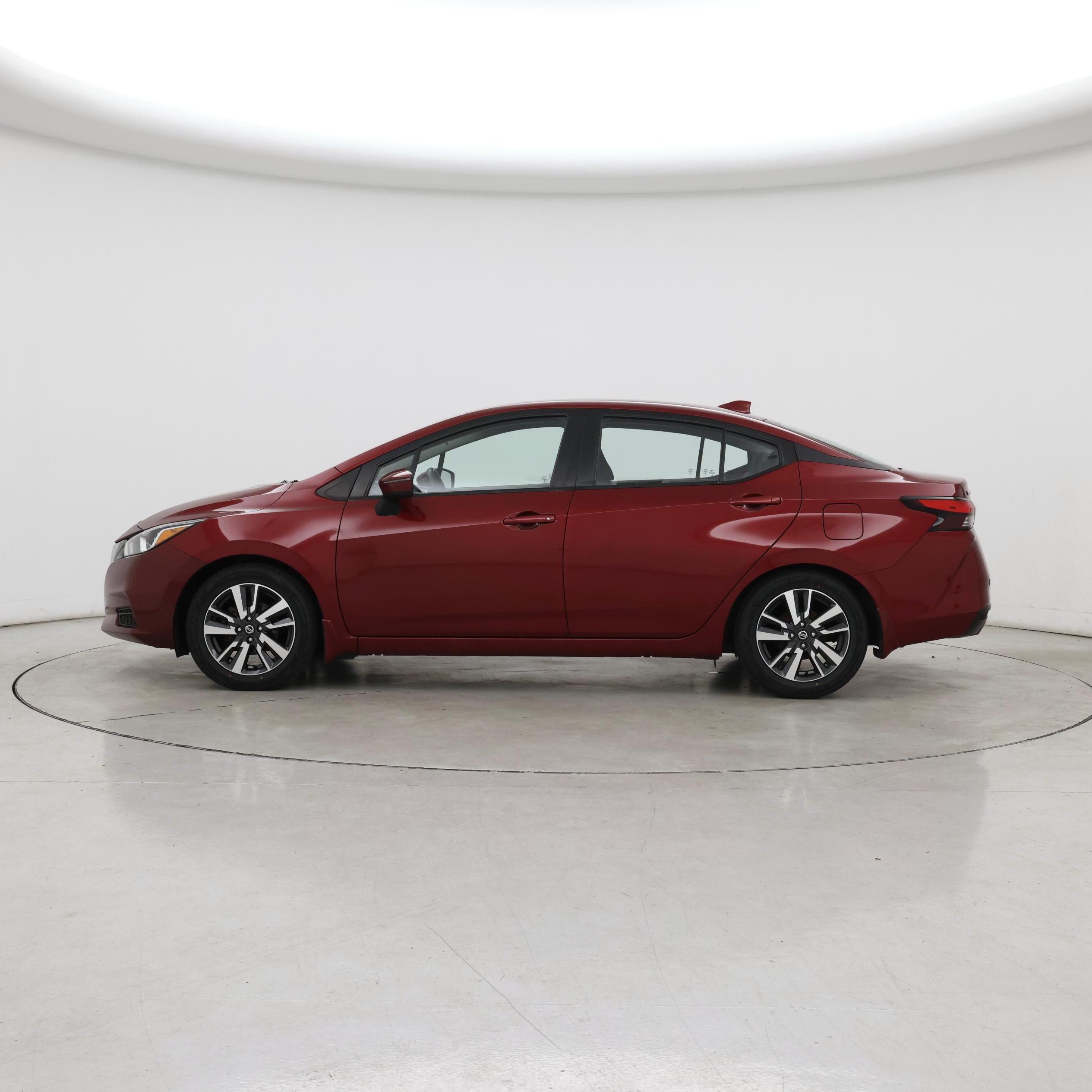 Thumbnail: 2020 Nissan Versa - 3